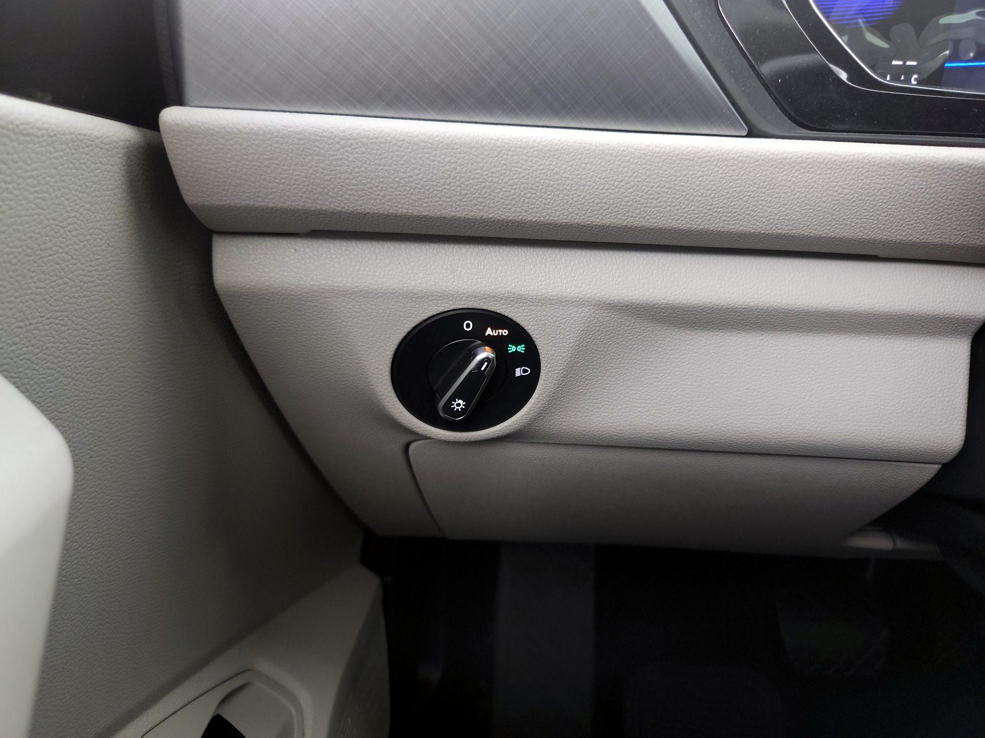 Thumbnail: 2023 Volkswagen Jetta - 13