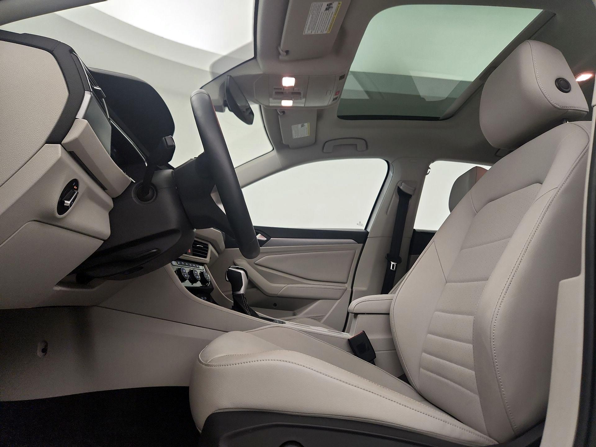 Thumbnail: 2023 Volkswagen Jetta - 19