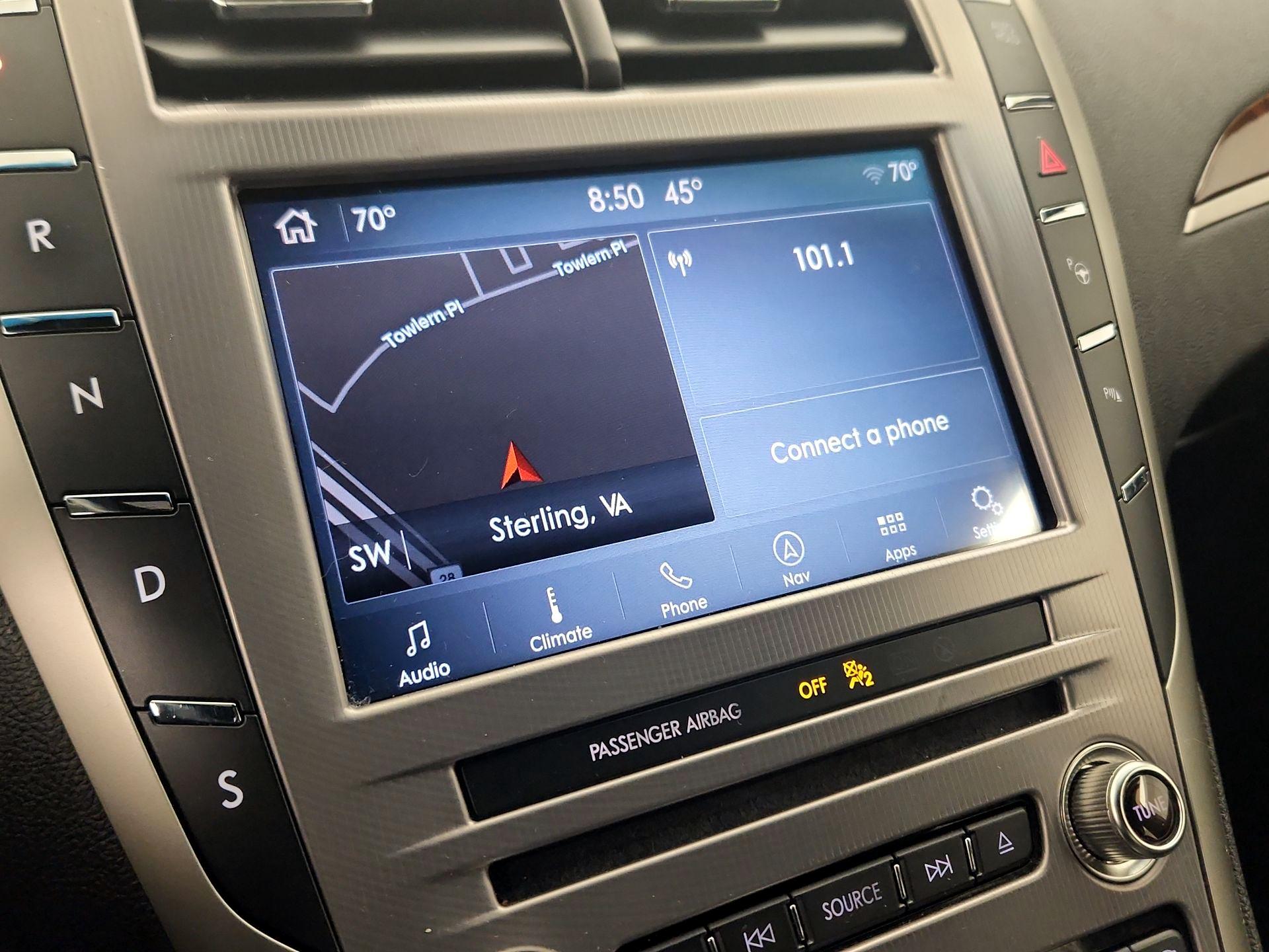 Thumbnail: 2019 Lincoln MKZ - 16