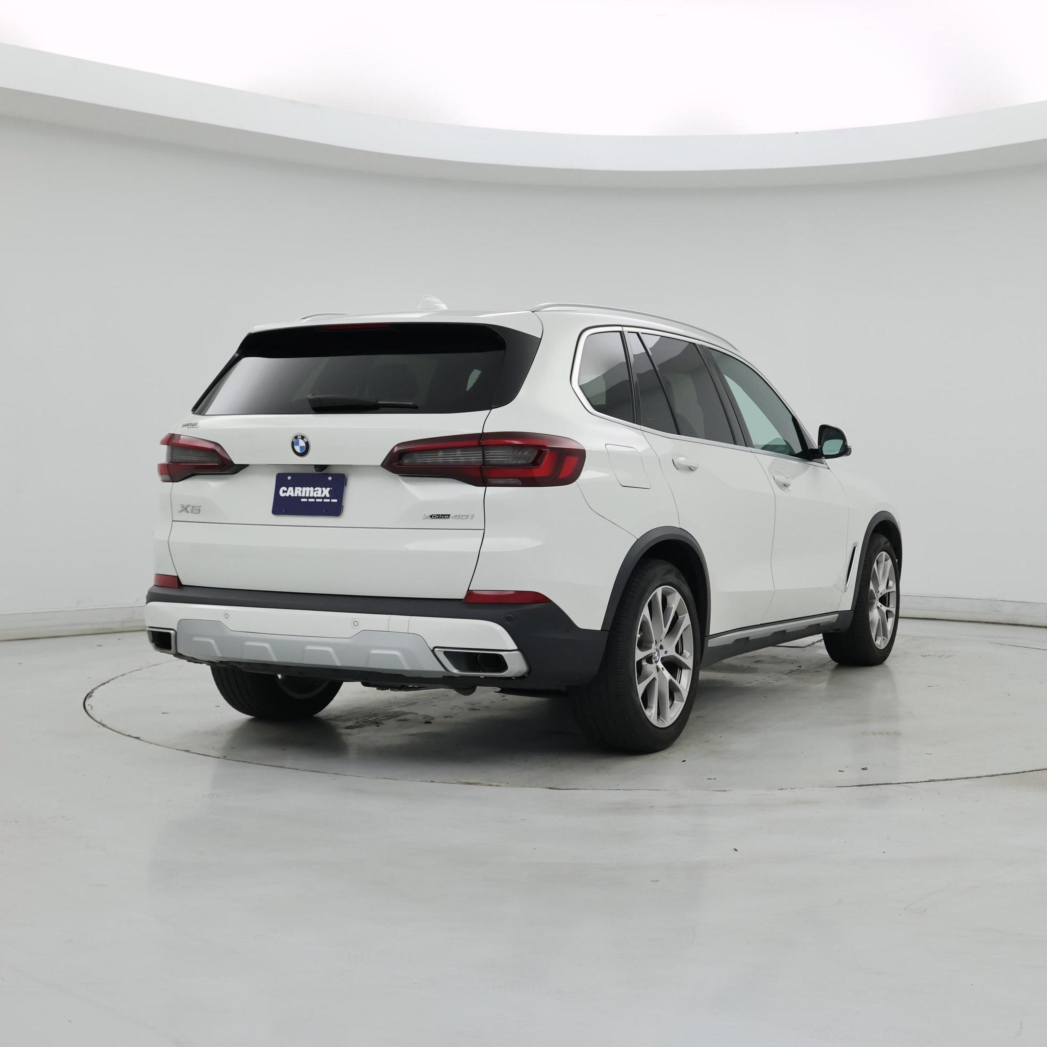 Thumbnail: 2022 BMW X5 - 8