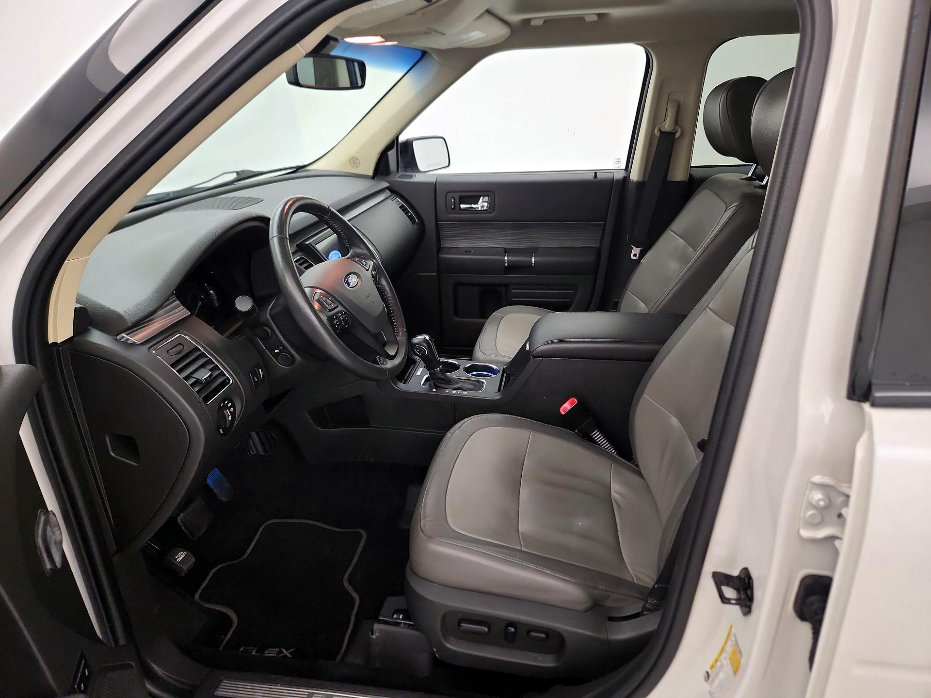 Thumbnail: 2019 Ford Flex - 11