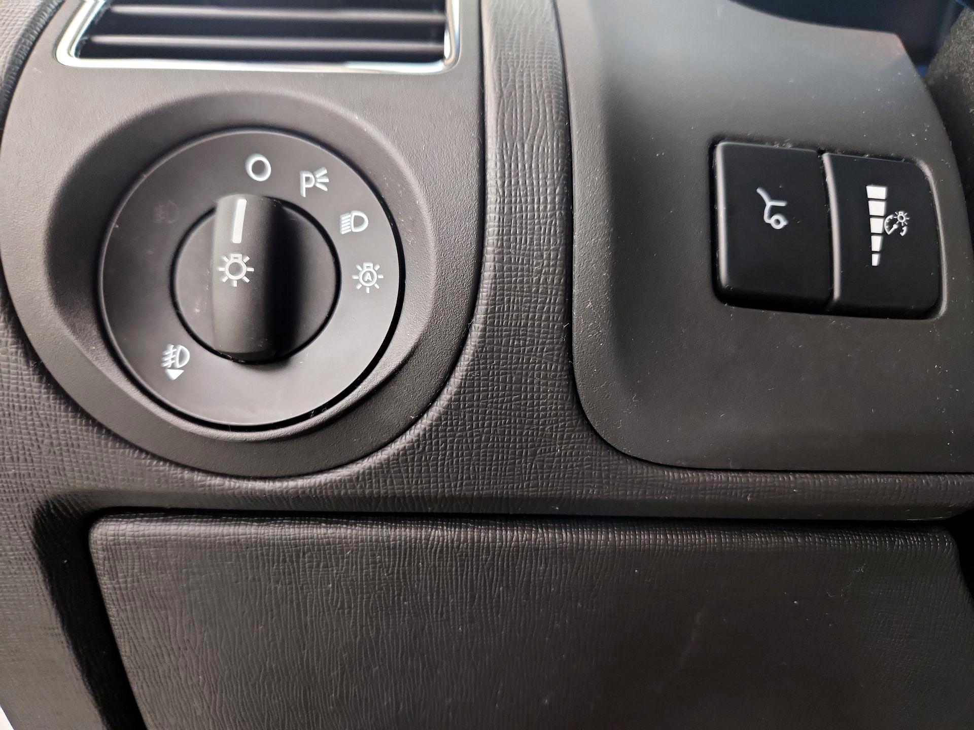 Thumbnail: 2019 Ford Flex - 13