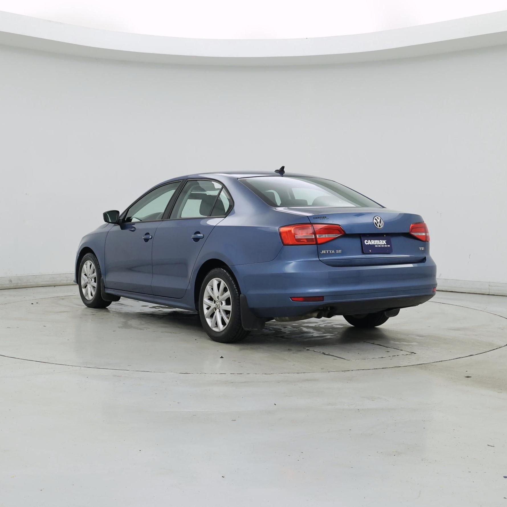 Thumbnail: 2015 Volkswagen Jetta - 2