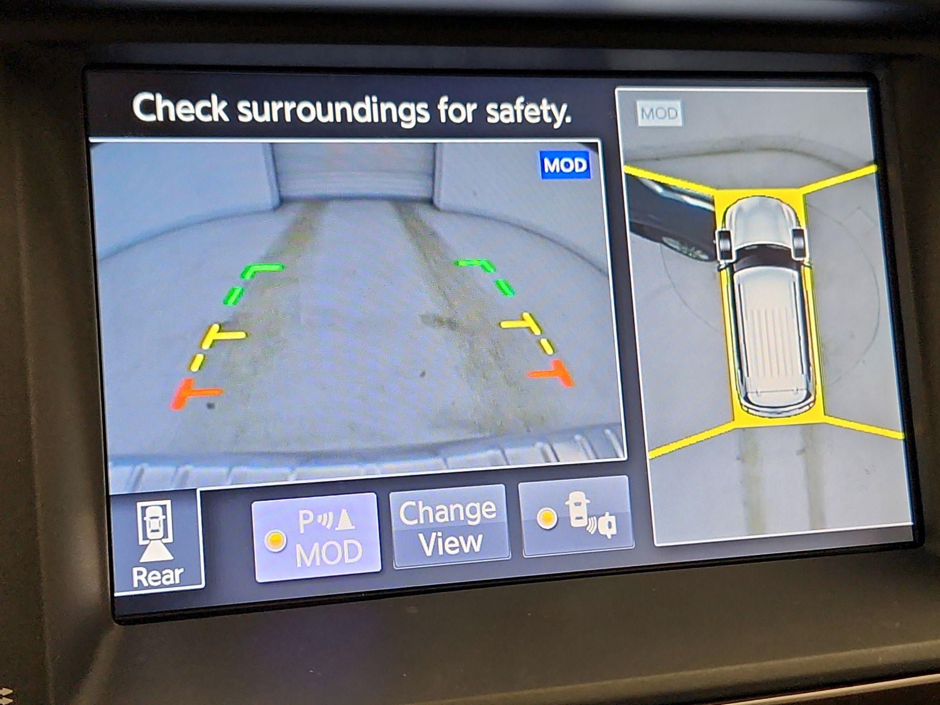 Thumbnail: 2019 INFINITI QX80 - 15