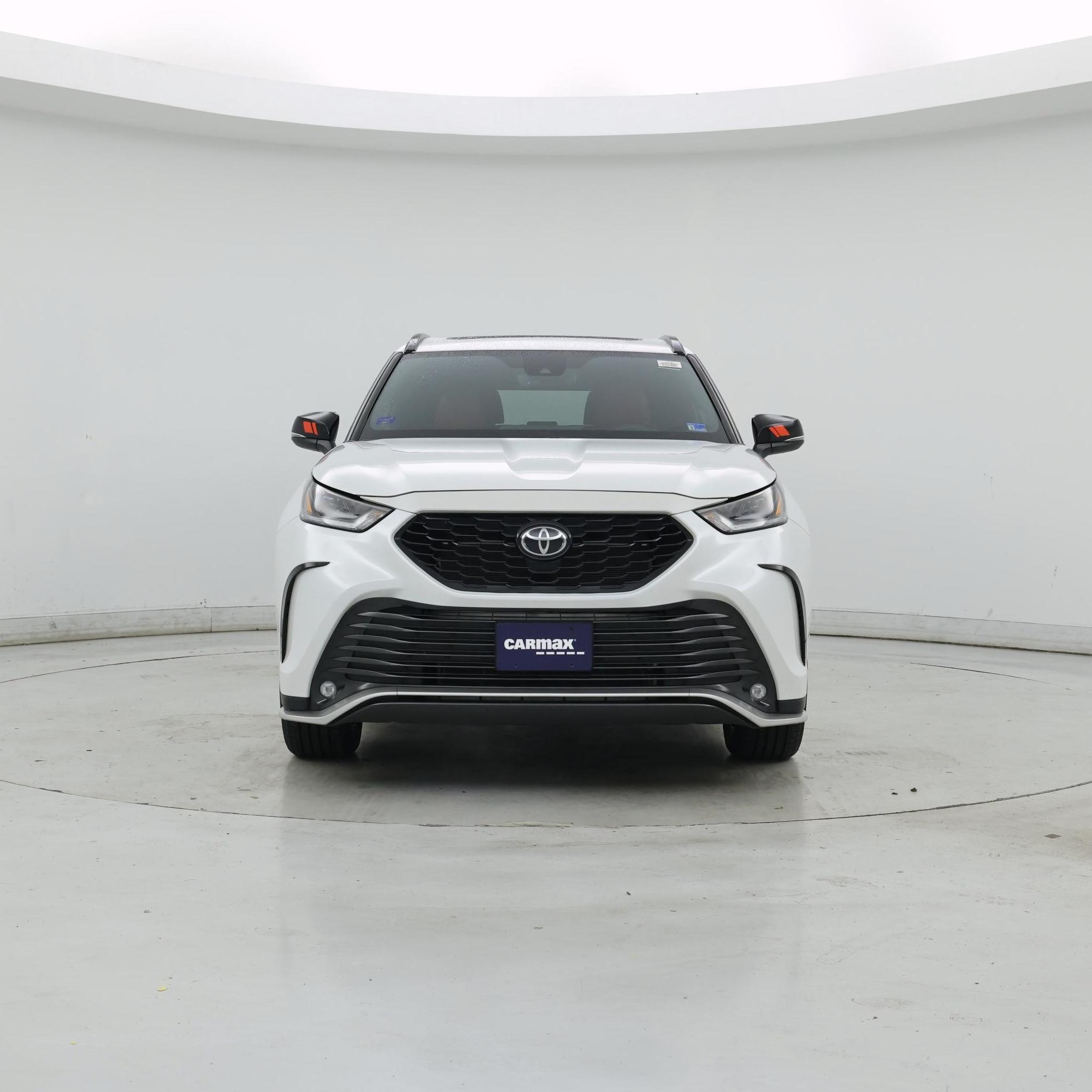 Thumbnail: 2023 Toyota Highlander - 5