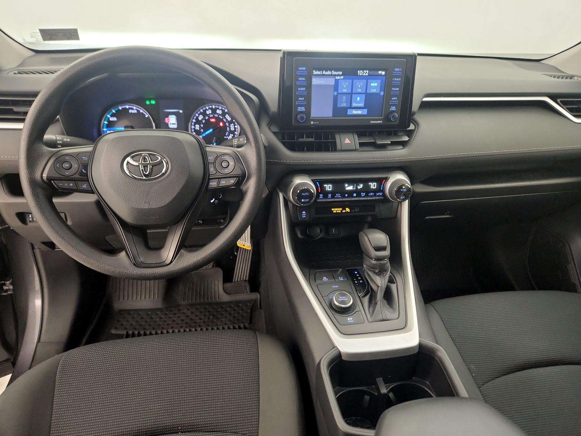 Thumbnail: 2022 Toyota RAV4 - 9