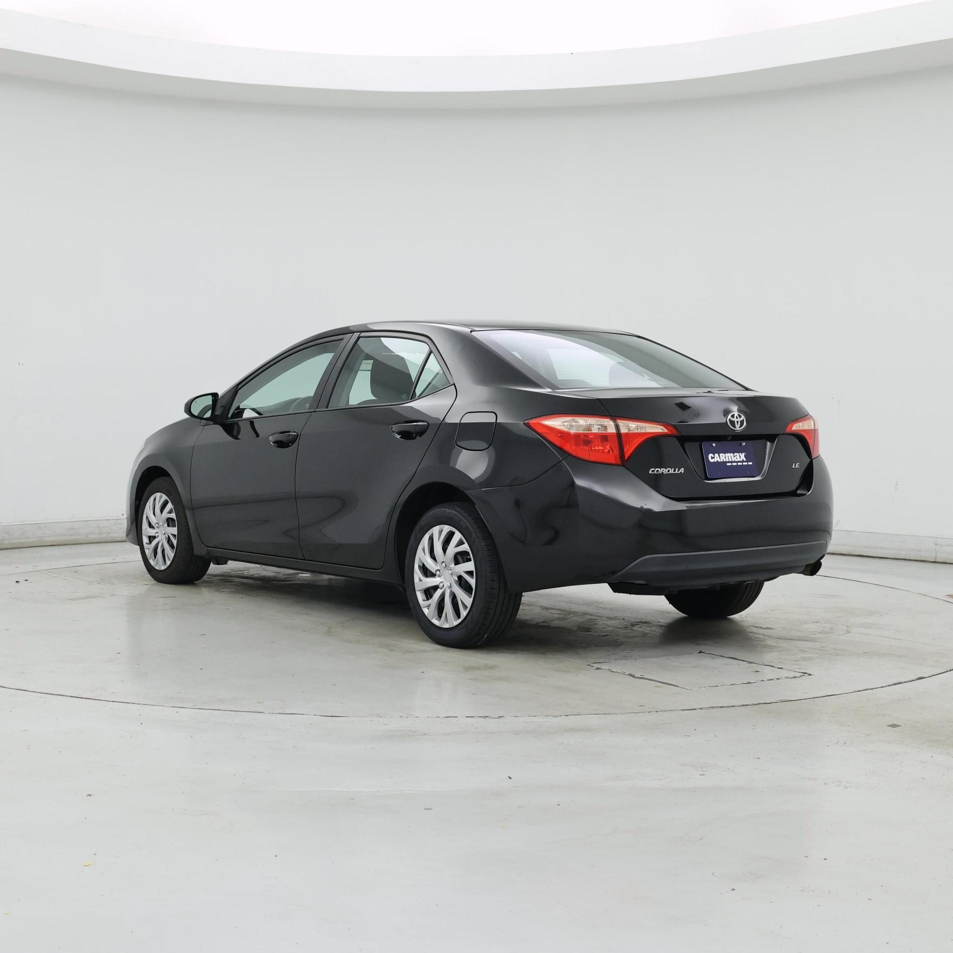 Thumbnail: 2017 Toyota Corolla - 2