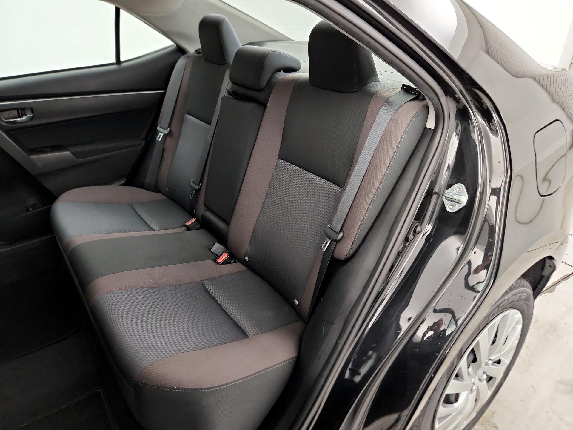 Thumbnail: 2017 Toyota Corolla - 19