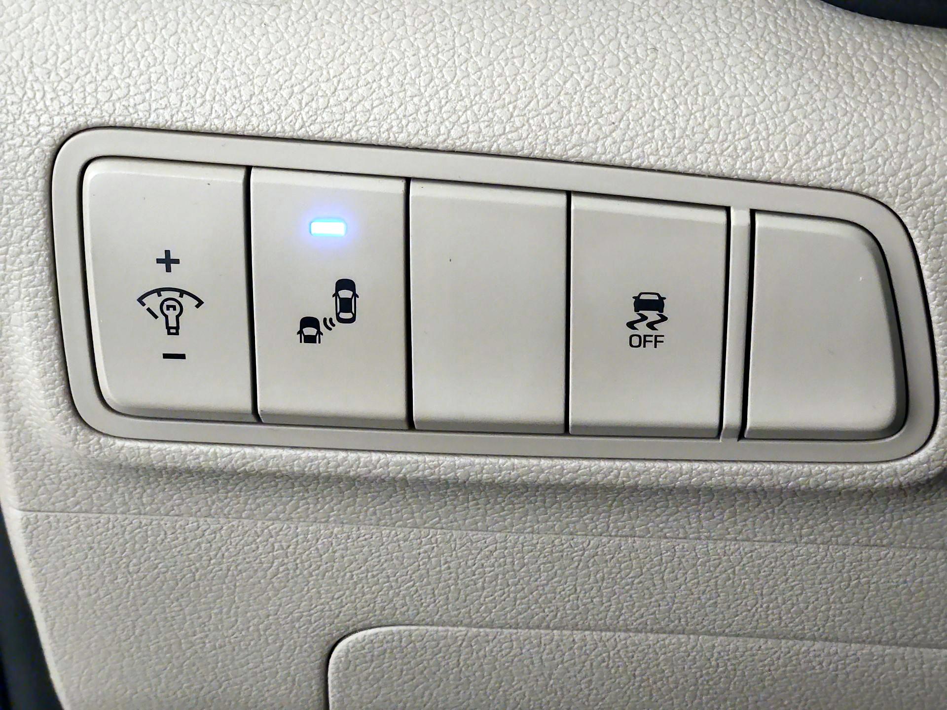 Thumbnail: 2017 Hyundai Tucson - 13