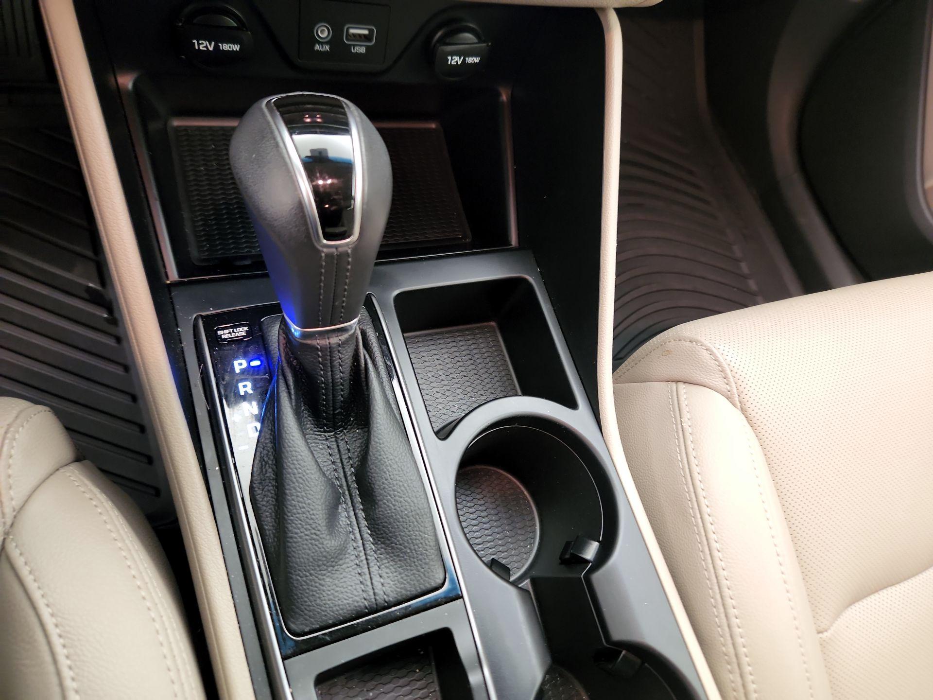 Thumbnail: 2017 Hyundai Tucson - 18