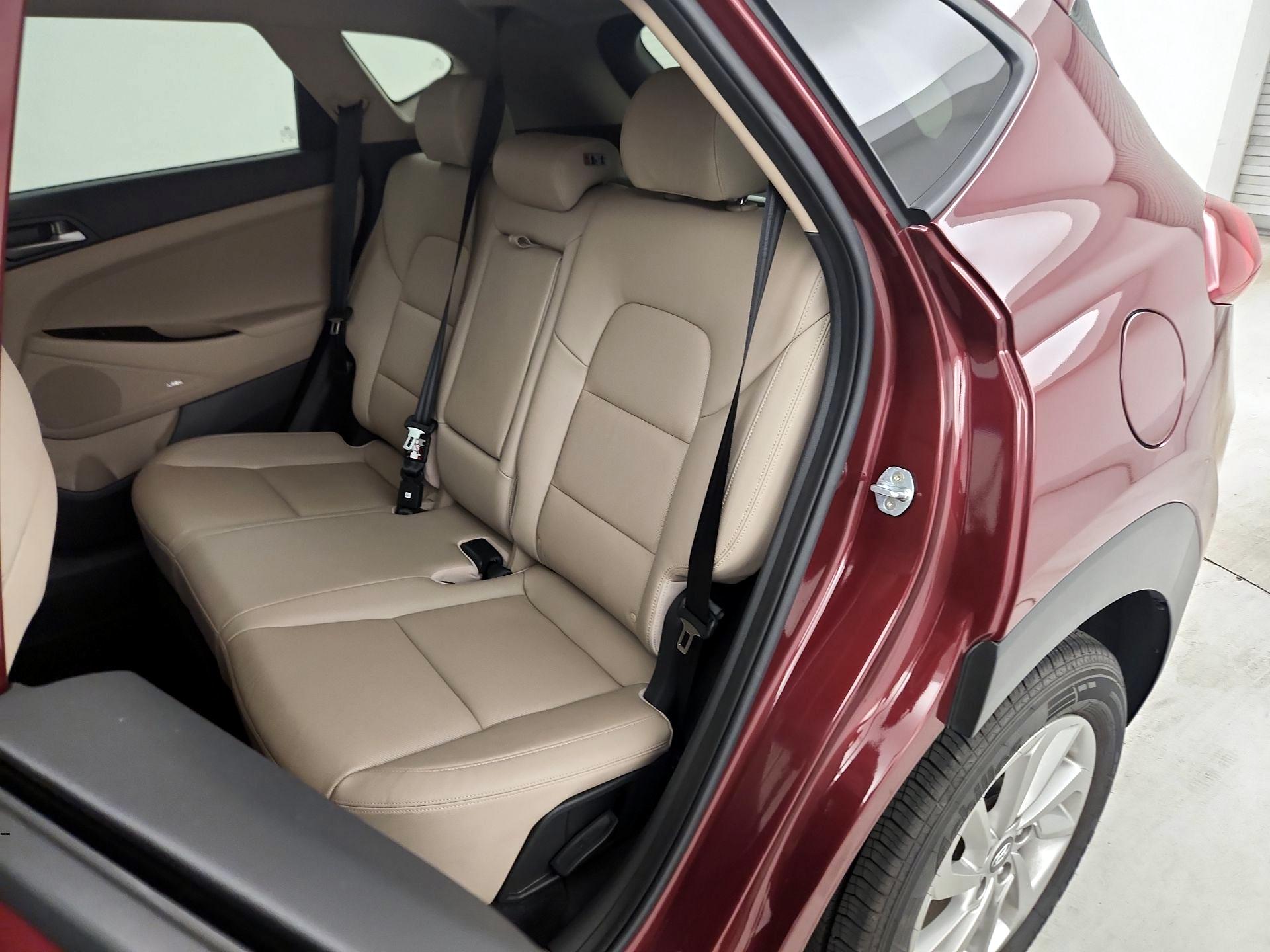 Thumbnail: 2017 Hyundai Tucson - 20