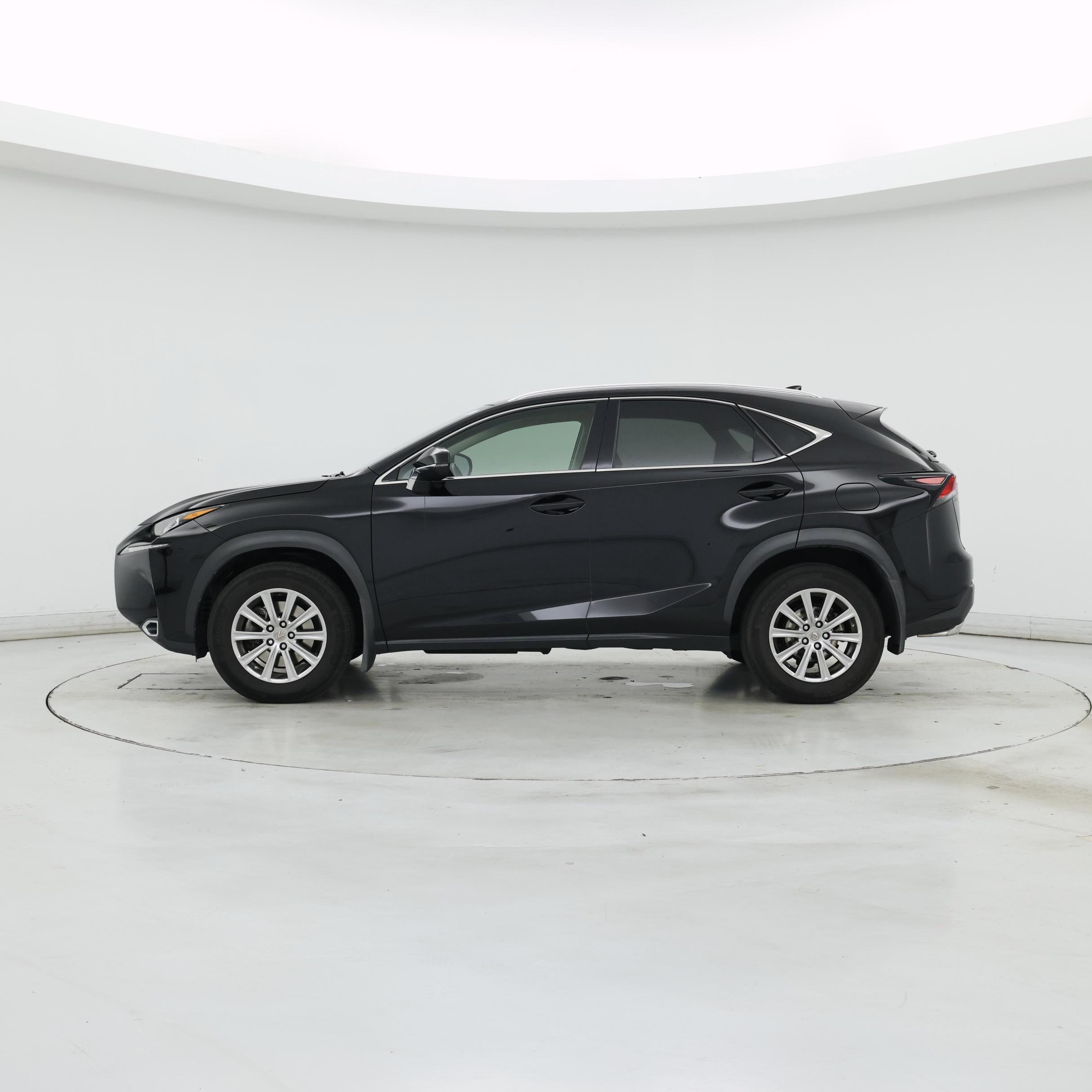 Thumbnail: 2017 Lexus NX - 3