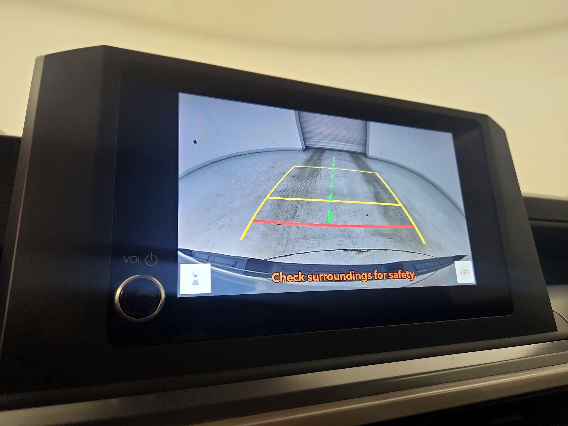 Thumbnail: 2024 Toyota Tacoma - 14