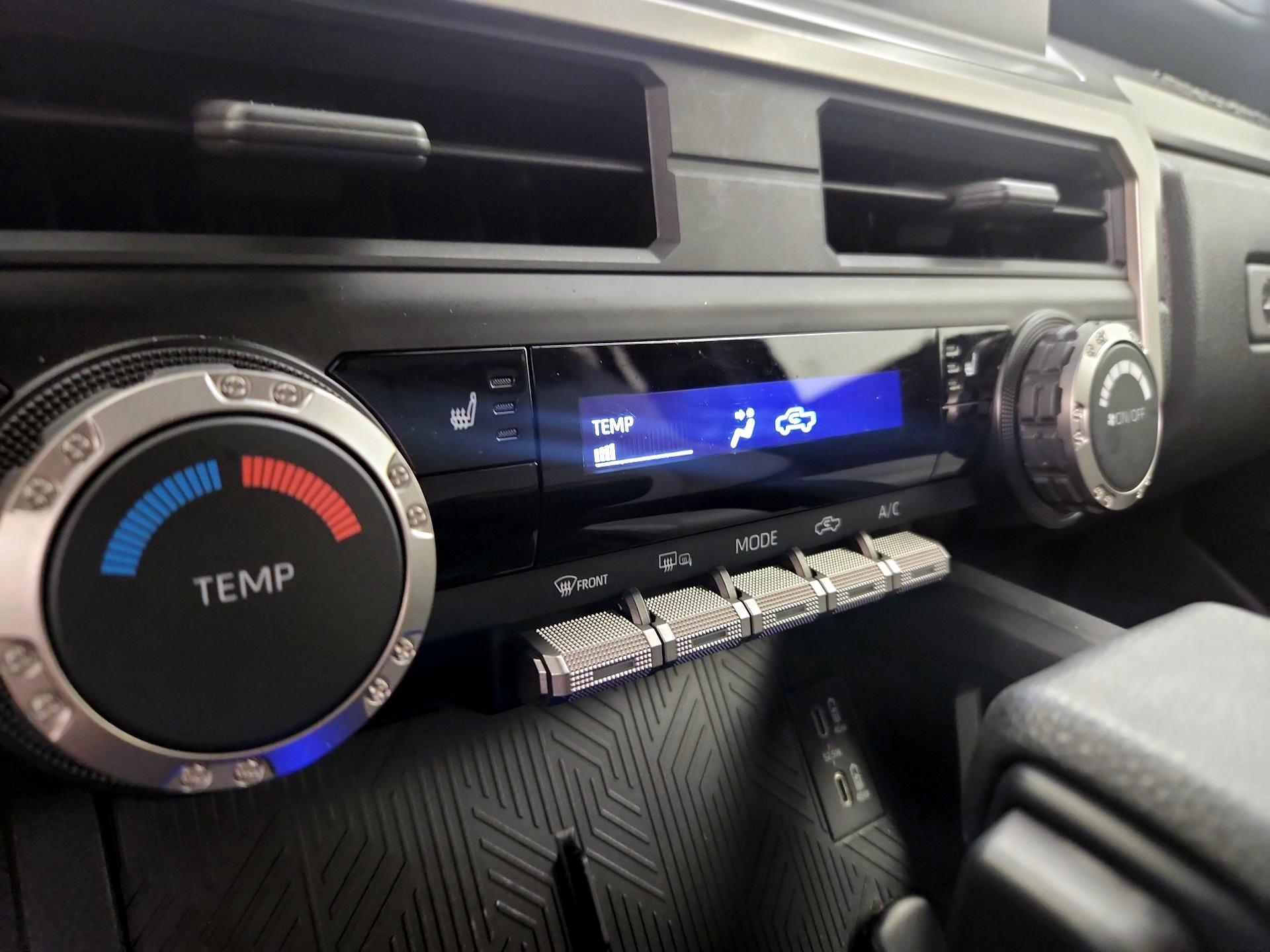 Thumbnail: 2024 Toyota Tacoma - 16