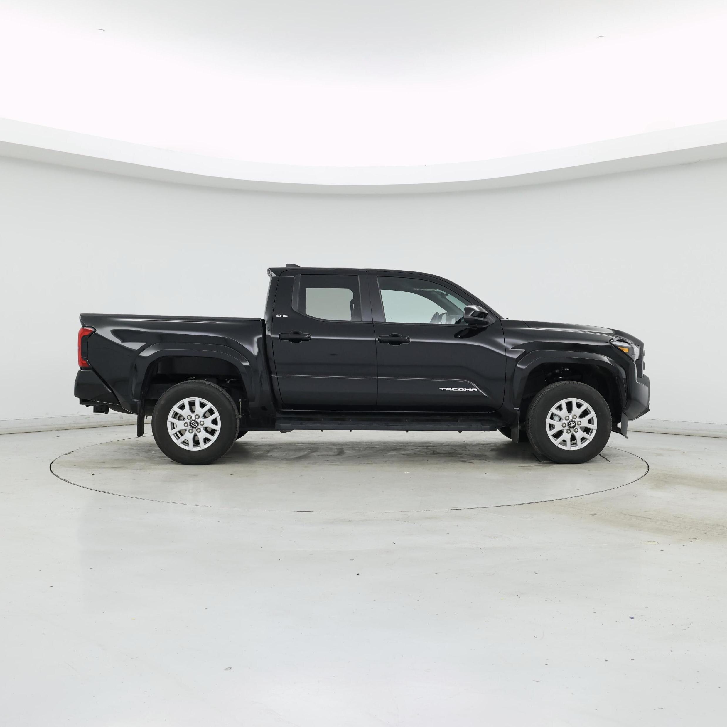 Thumbnail: 2024 Toyota Tacoma - 7