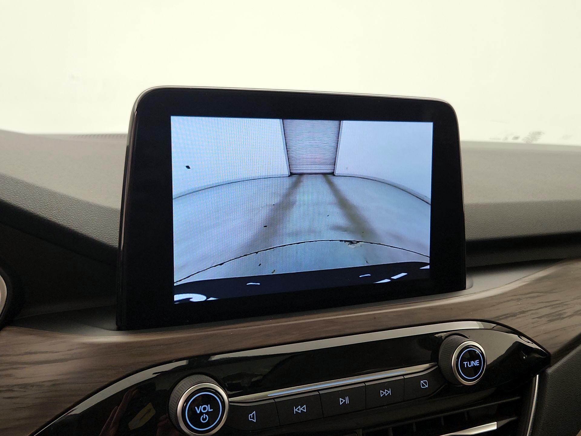 Thumbnail: 2020 Ford Escape - 15