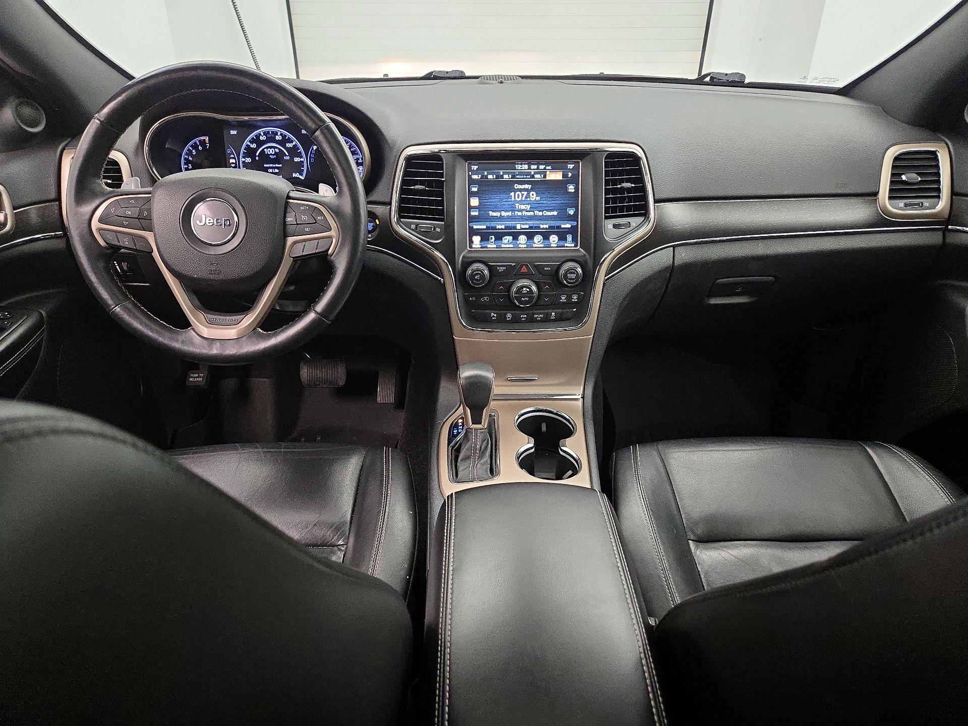 Thumbnail: 2017 Jeep Grand Cherokee - 9