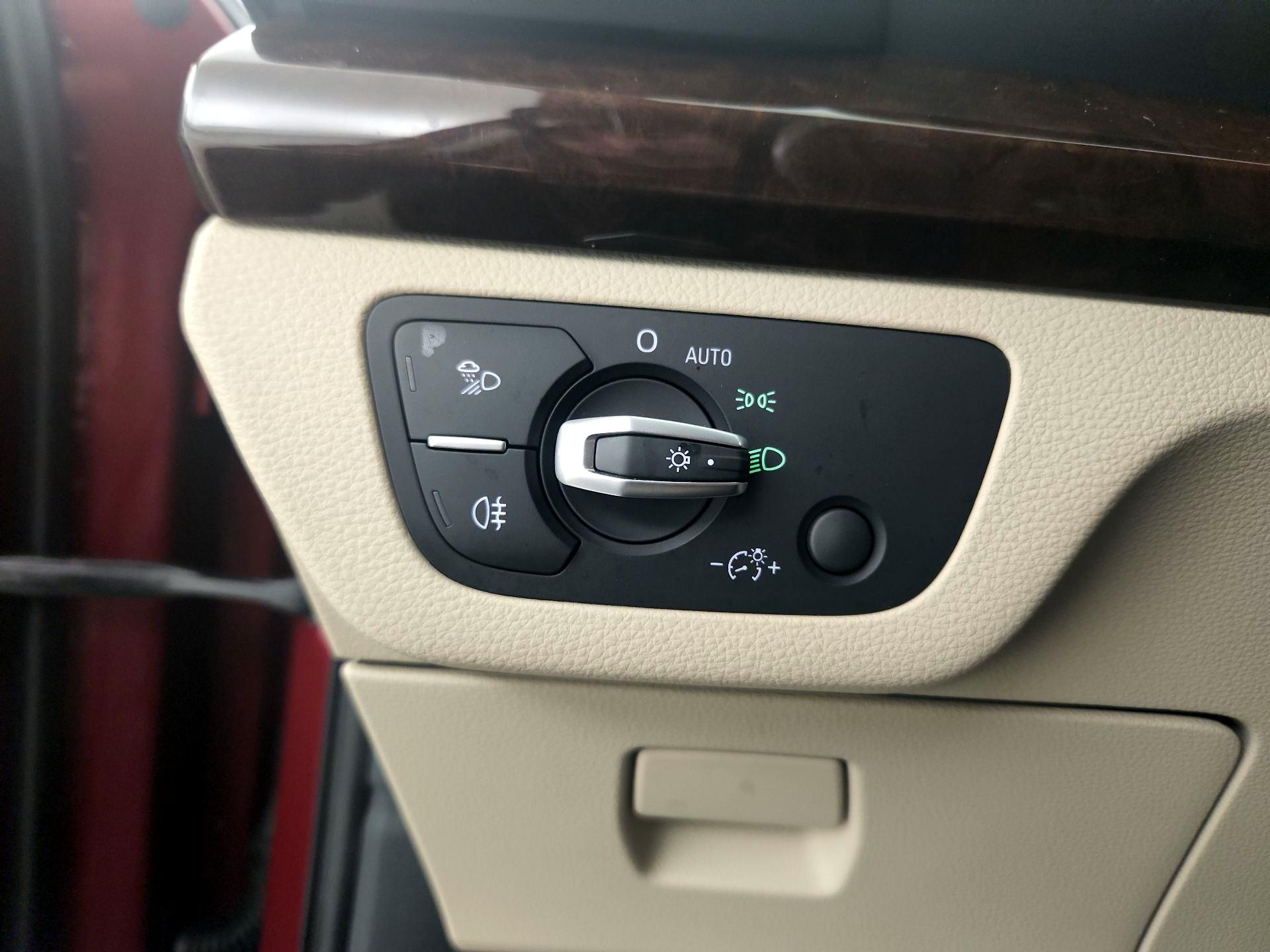 Thumbnail: 2018 Audi Q5 - 13