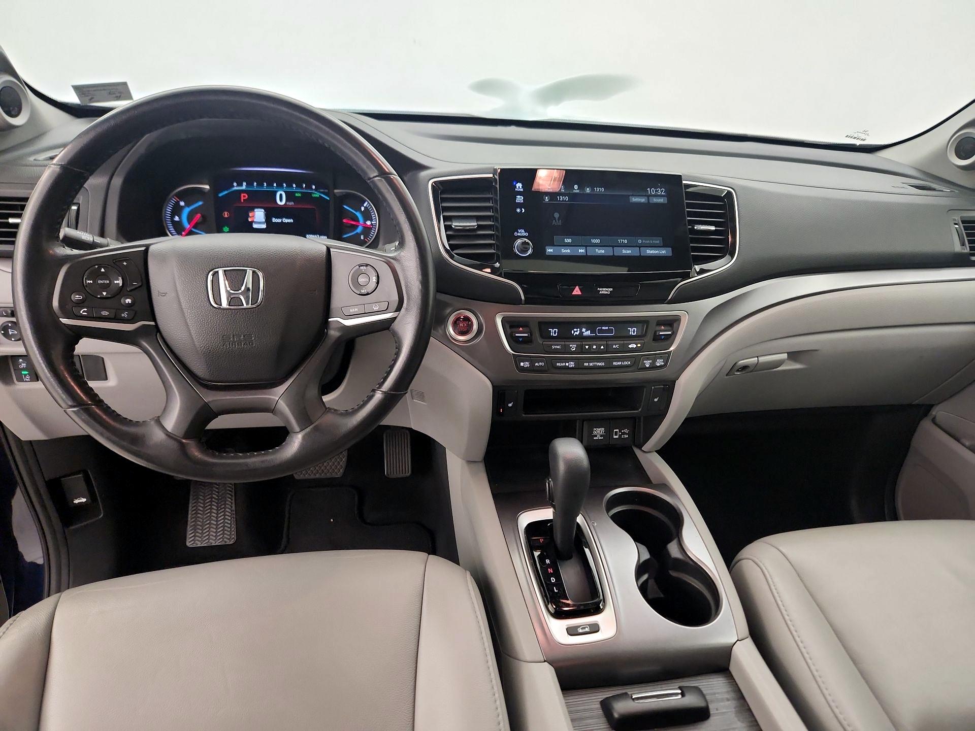 Thumbnail: 2019 Honda Pilot - 9