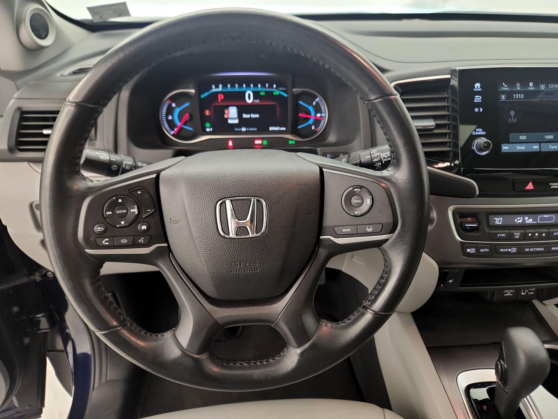 Thumbnail: 2019 Honda Pilot - 10