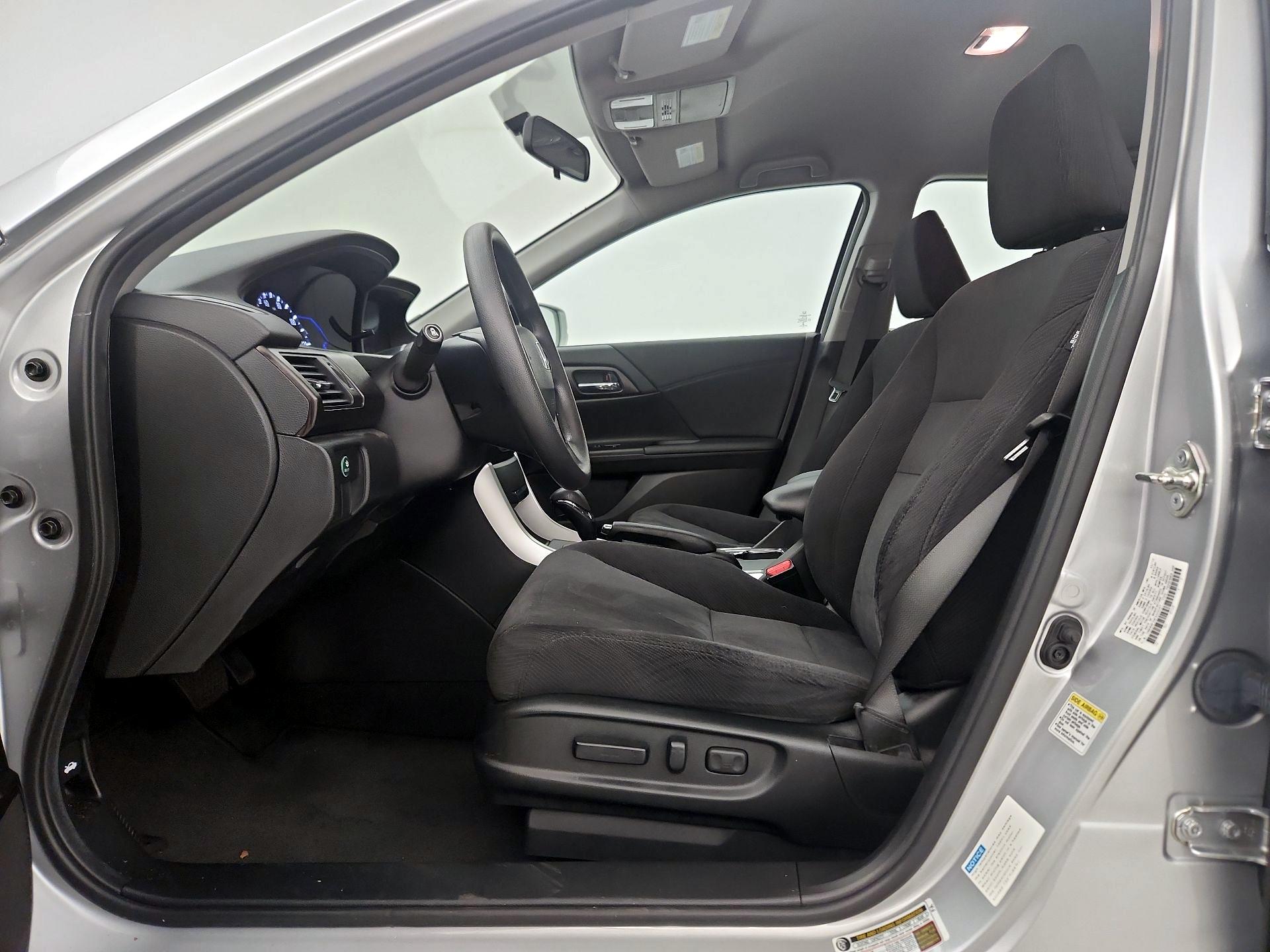 Thumbnail: 2015 Honda Accord - 11