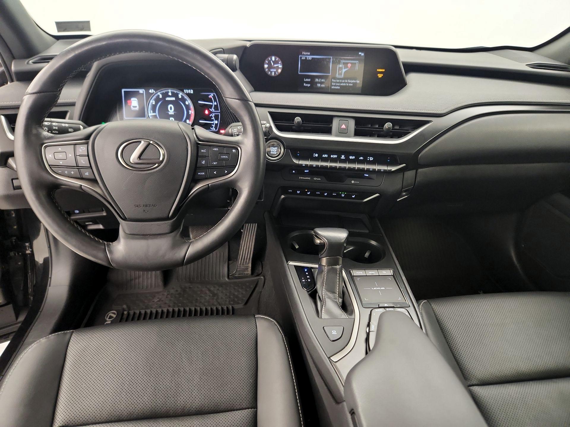 Thumbnail: 2019 Lexus UX - 9