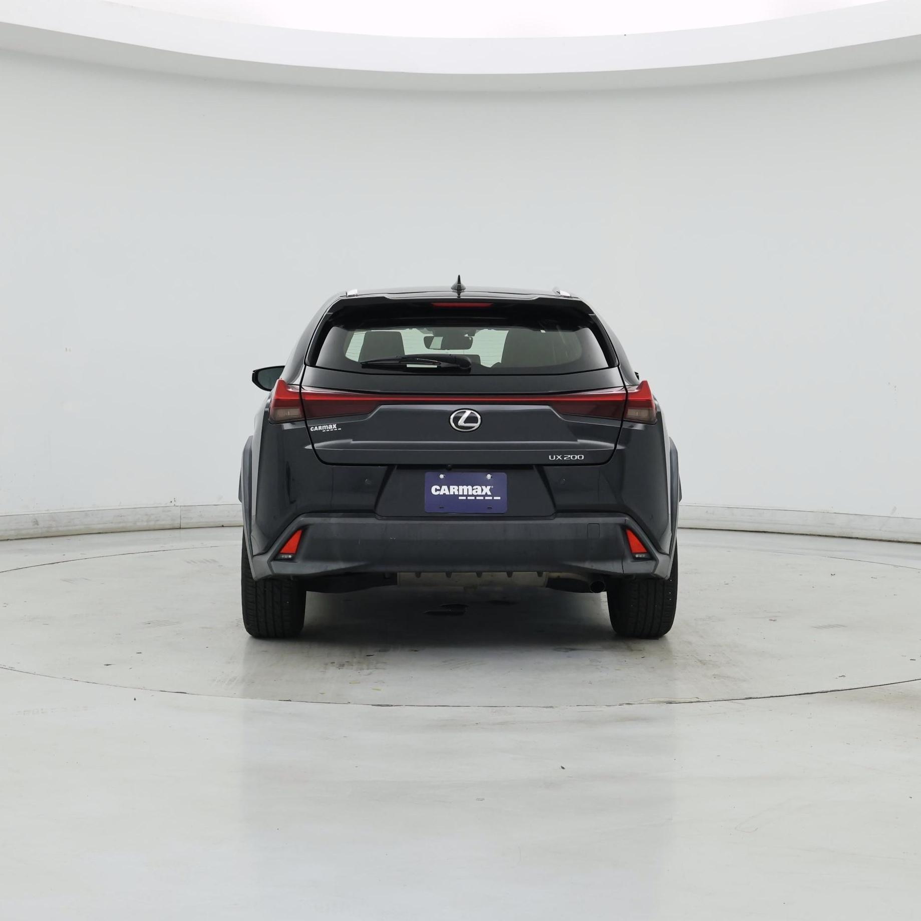 Thumbnail: 2019 Lexus UX - 6