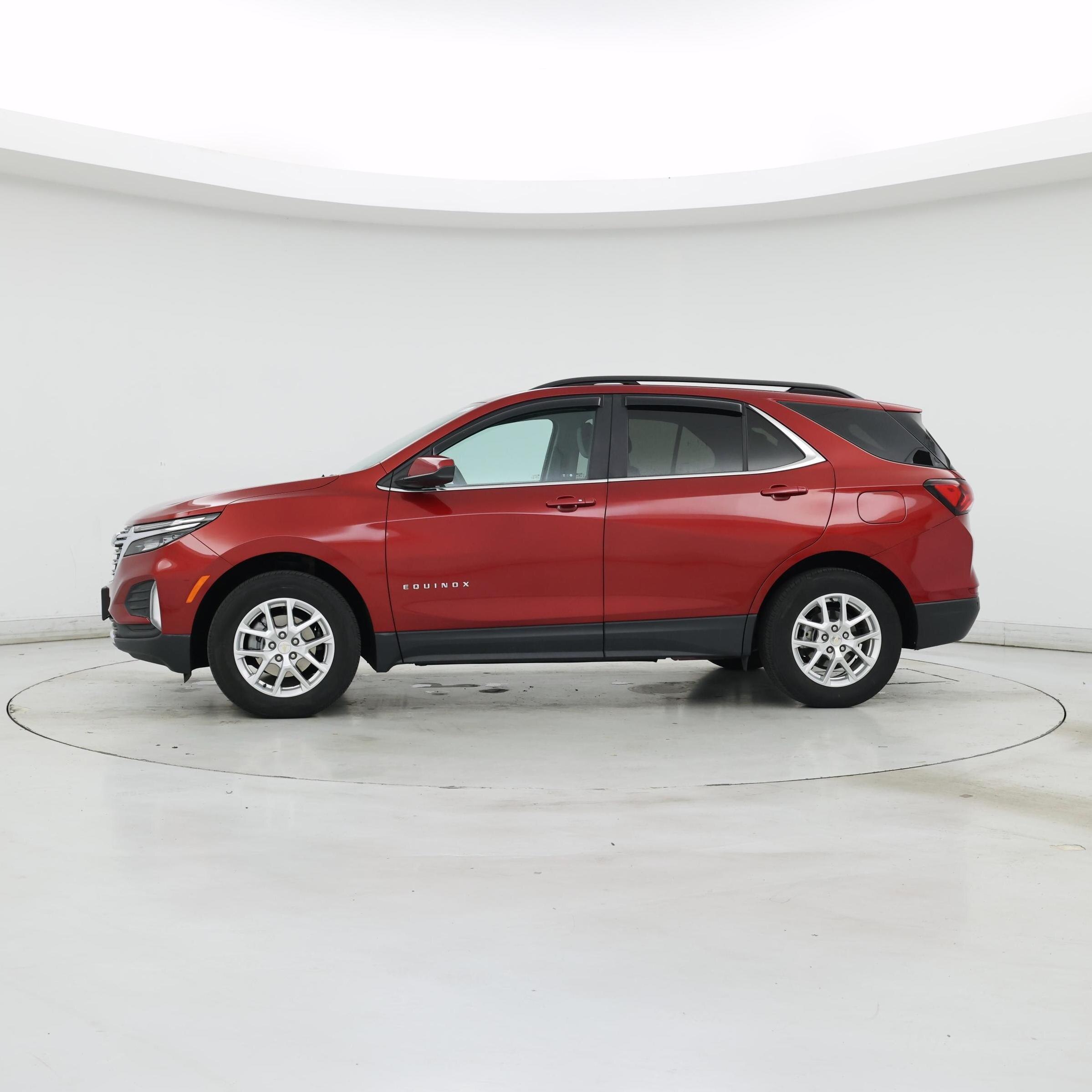 Thumbnail: 2023 Chevrolet Equinox - 3