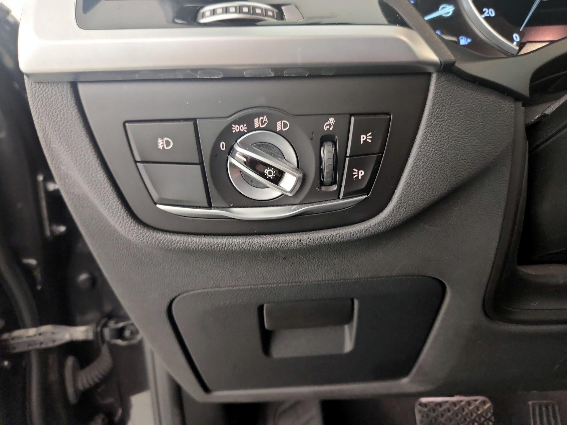 Thumbnail: 2018 BMW X3 - 13