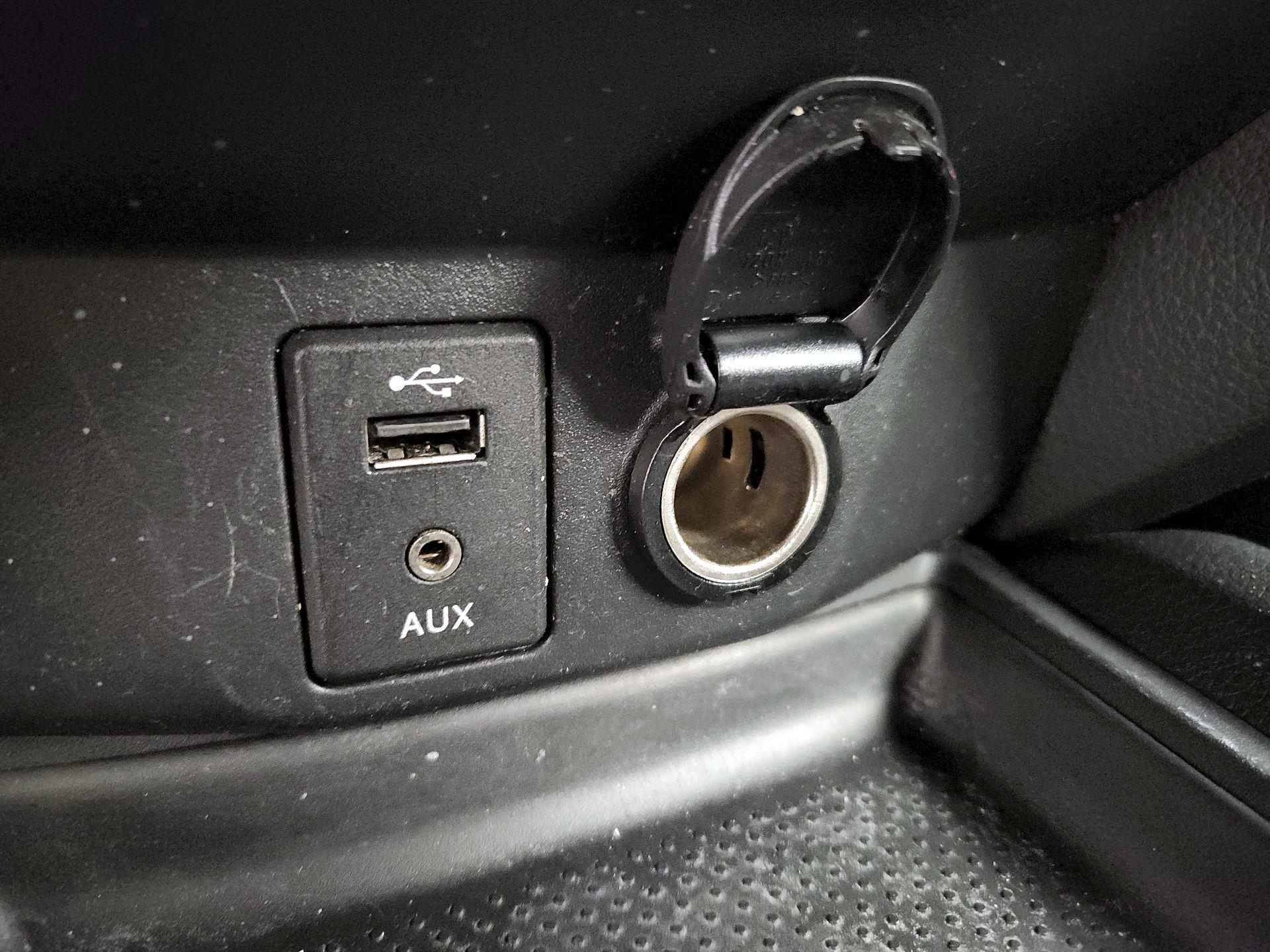 Thumbnail: 2016 Nissan Rogue - 19