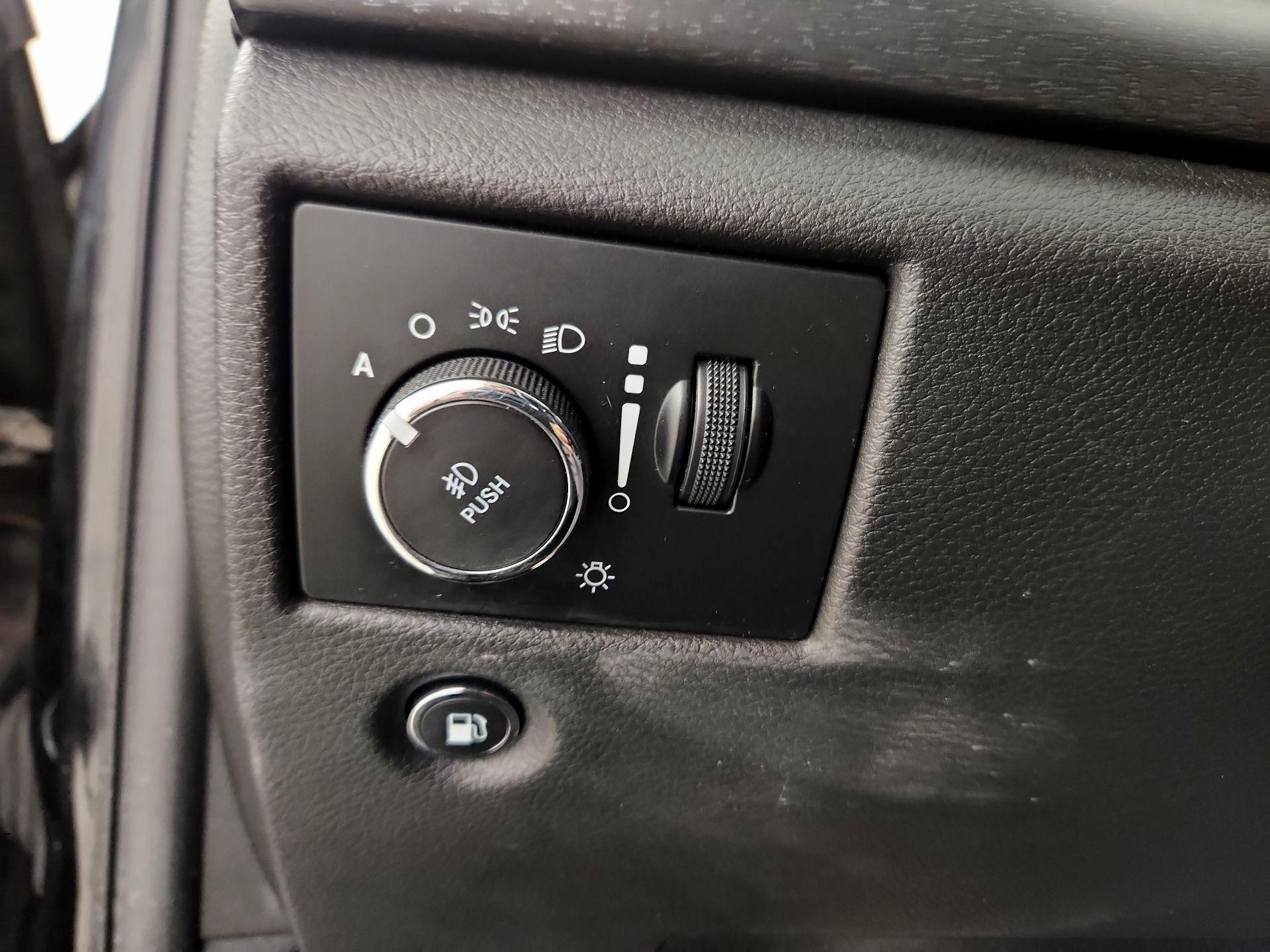 Thumbnail: 2018 Jeep Grand Cherokee - 13