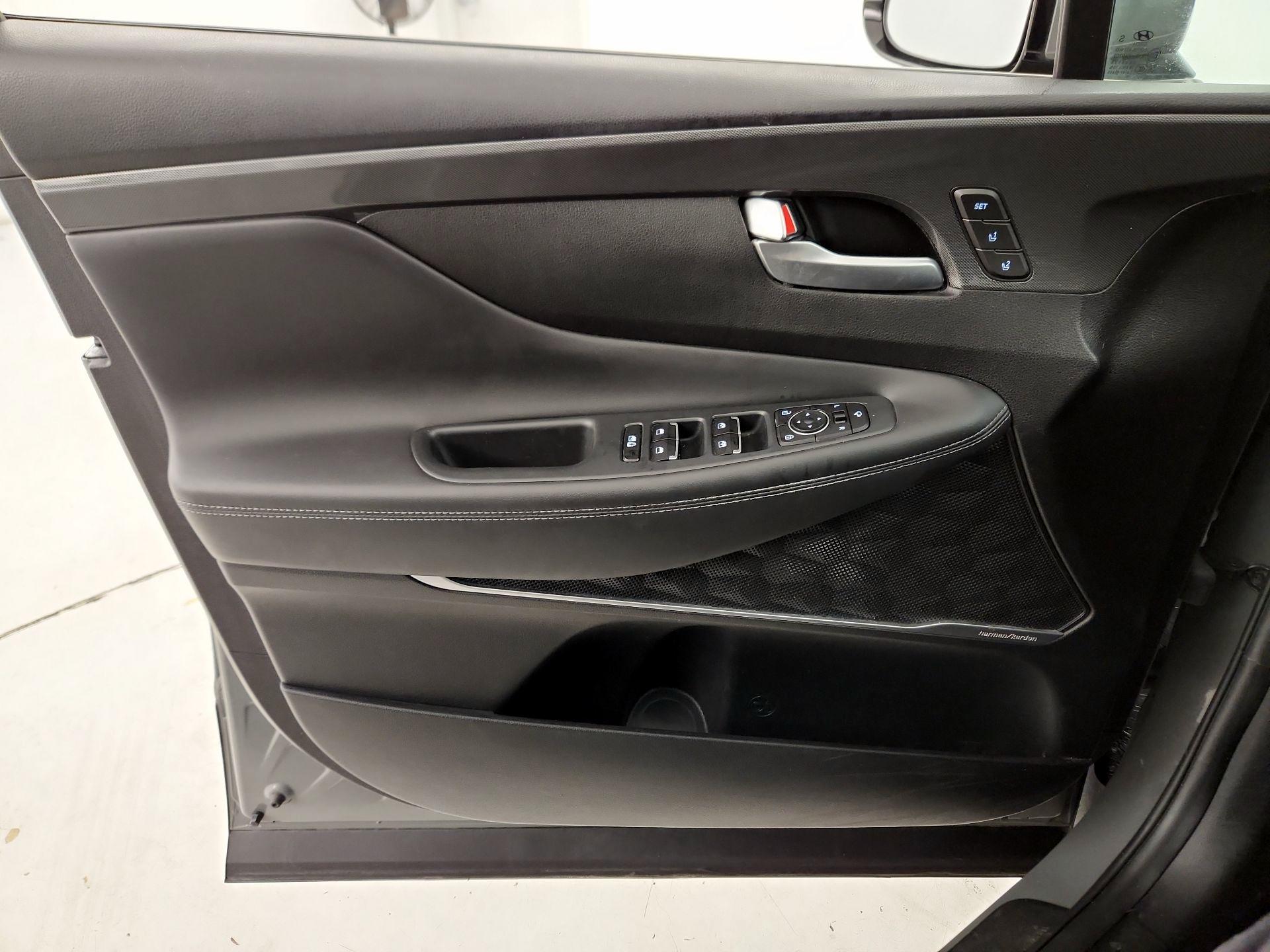 Thumbnail: 2022 Hyundai Santa Fe - 12