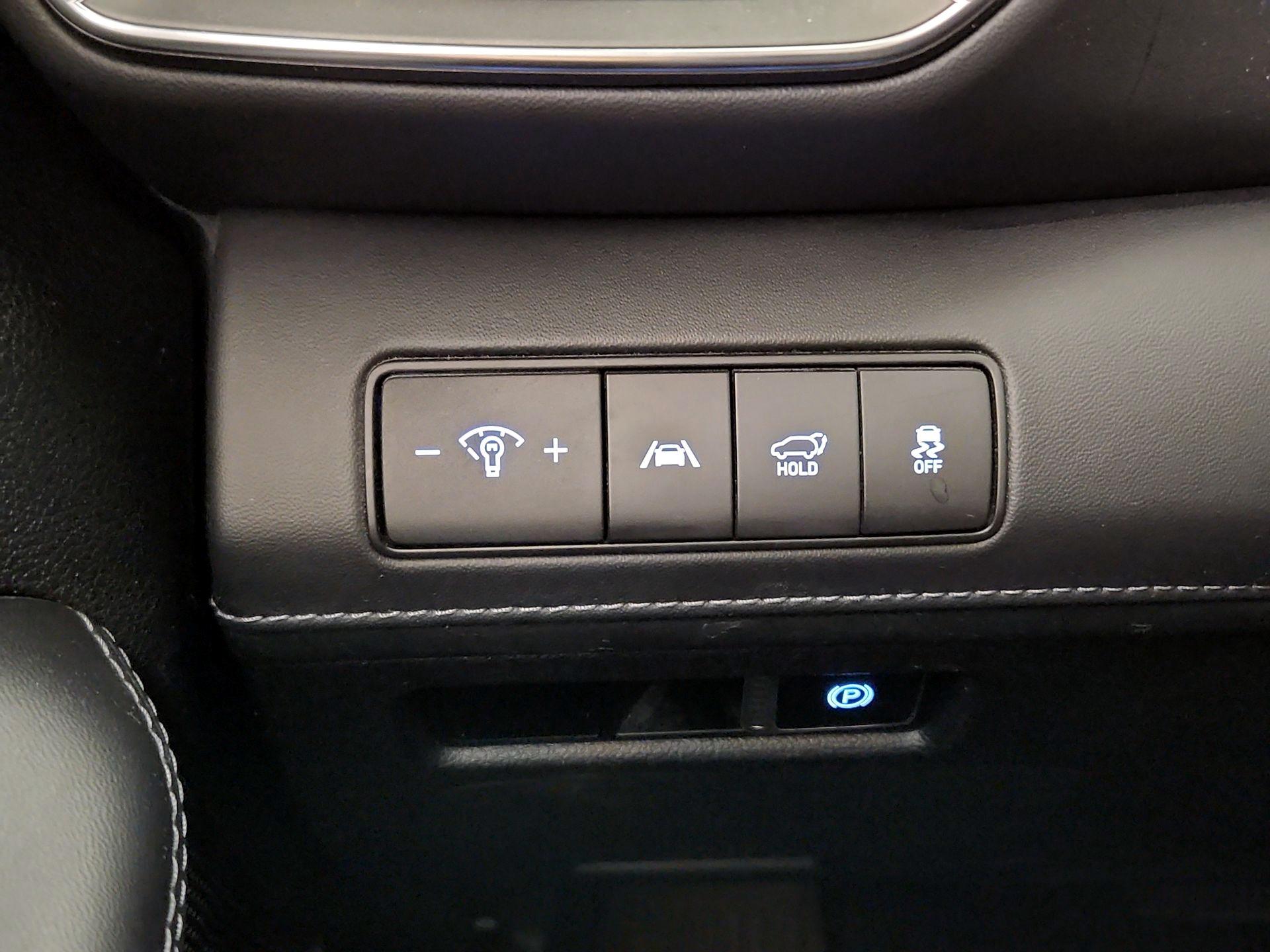 Thumbnail: 2022 Hyundai Santa Fe - 13