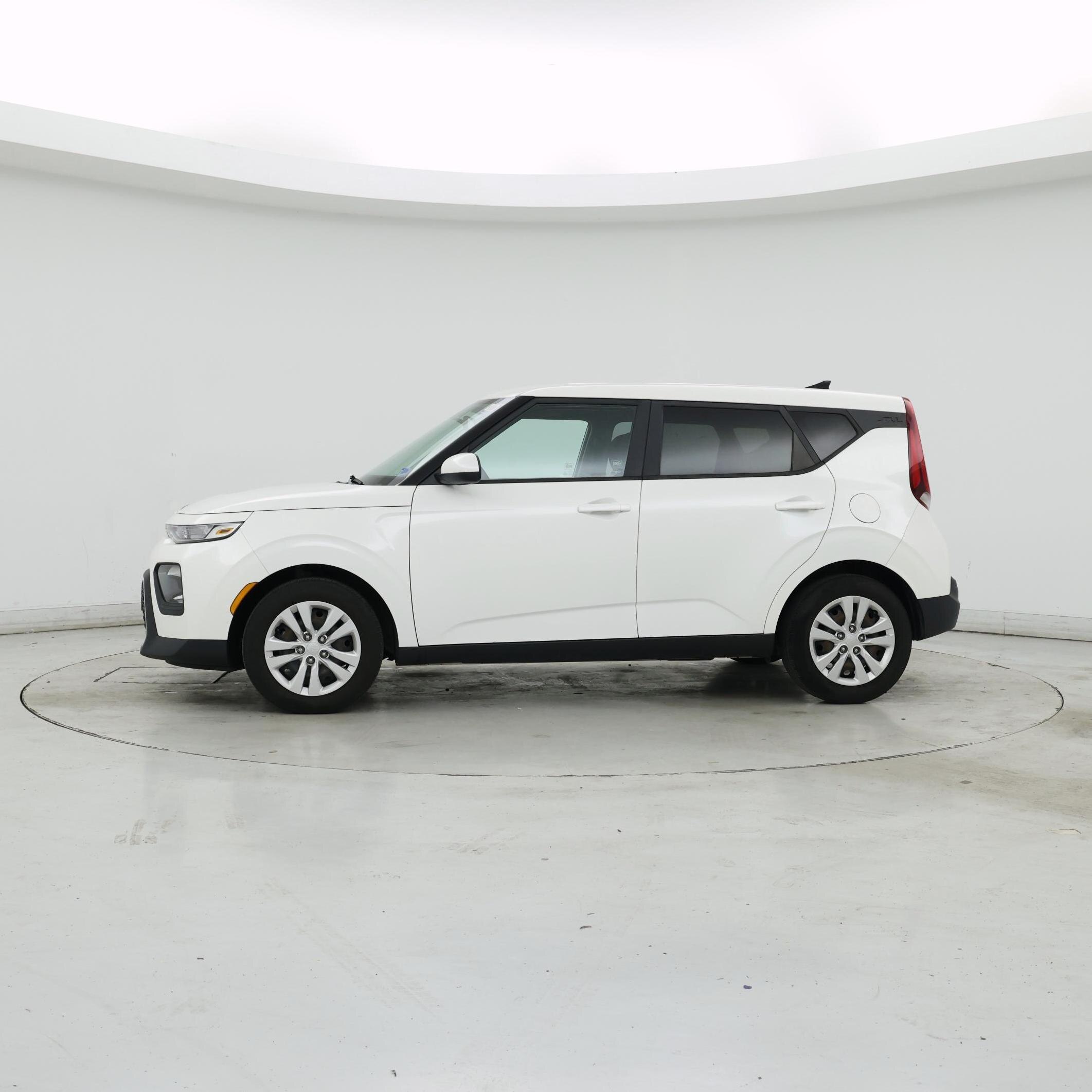 Thumbnail: 2020 Kia Soul - 3