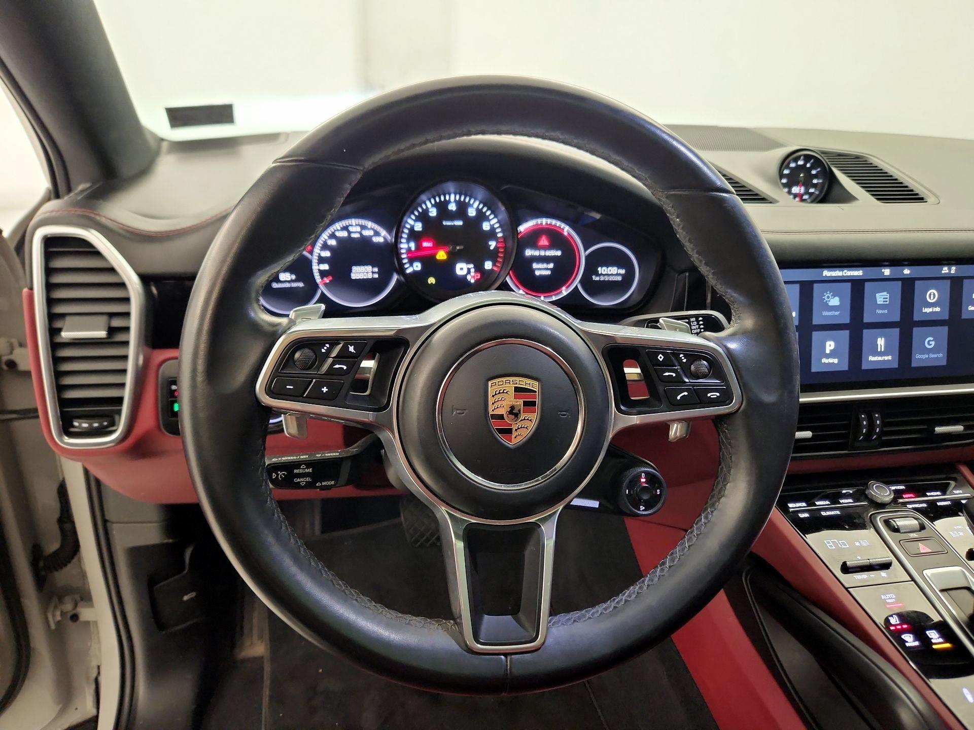 Thumbnail: 2020 Porsche Cayenne - 10