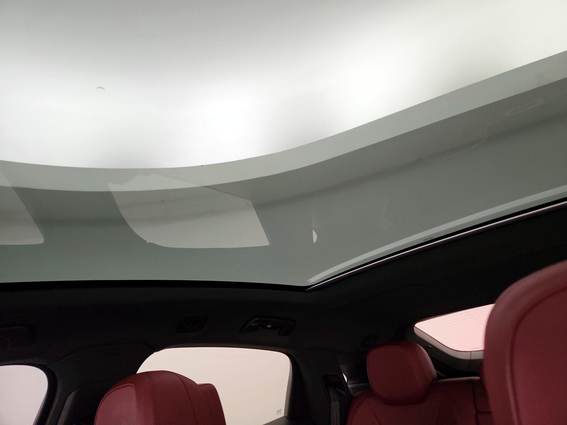 Thumbnail: 2020 Porsche Cayenne - 19