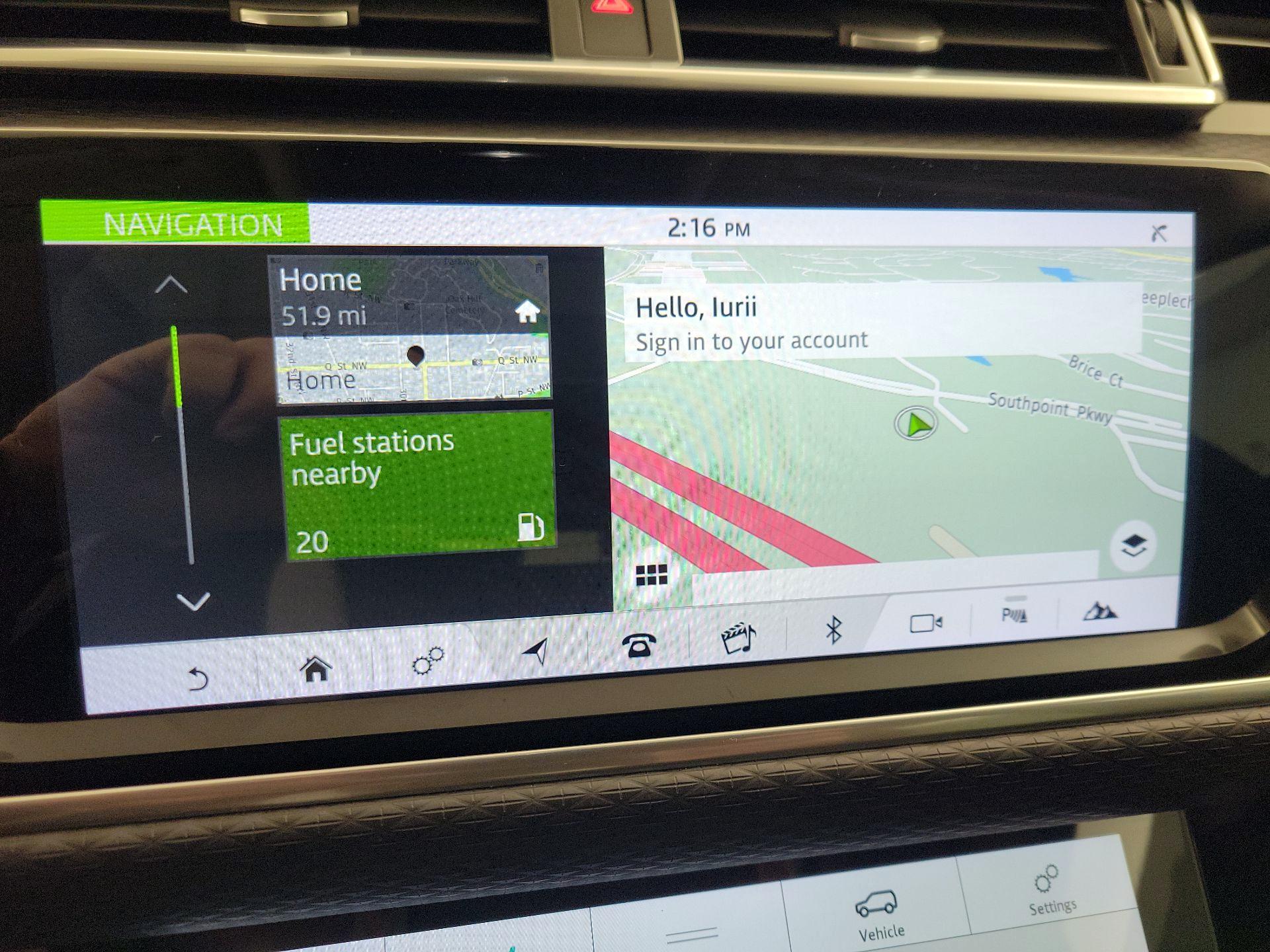 Thumbnail: 2019 Land Rover Range Rover Velar - 14