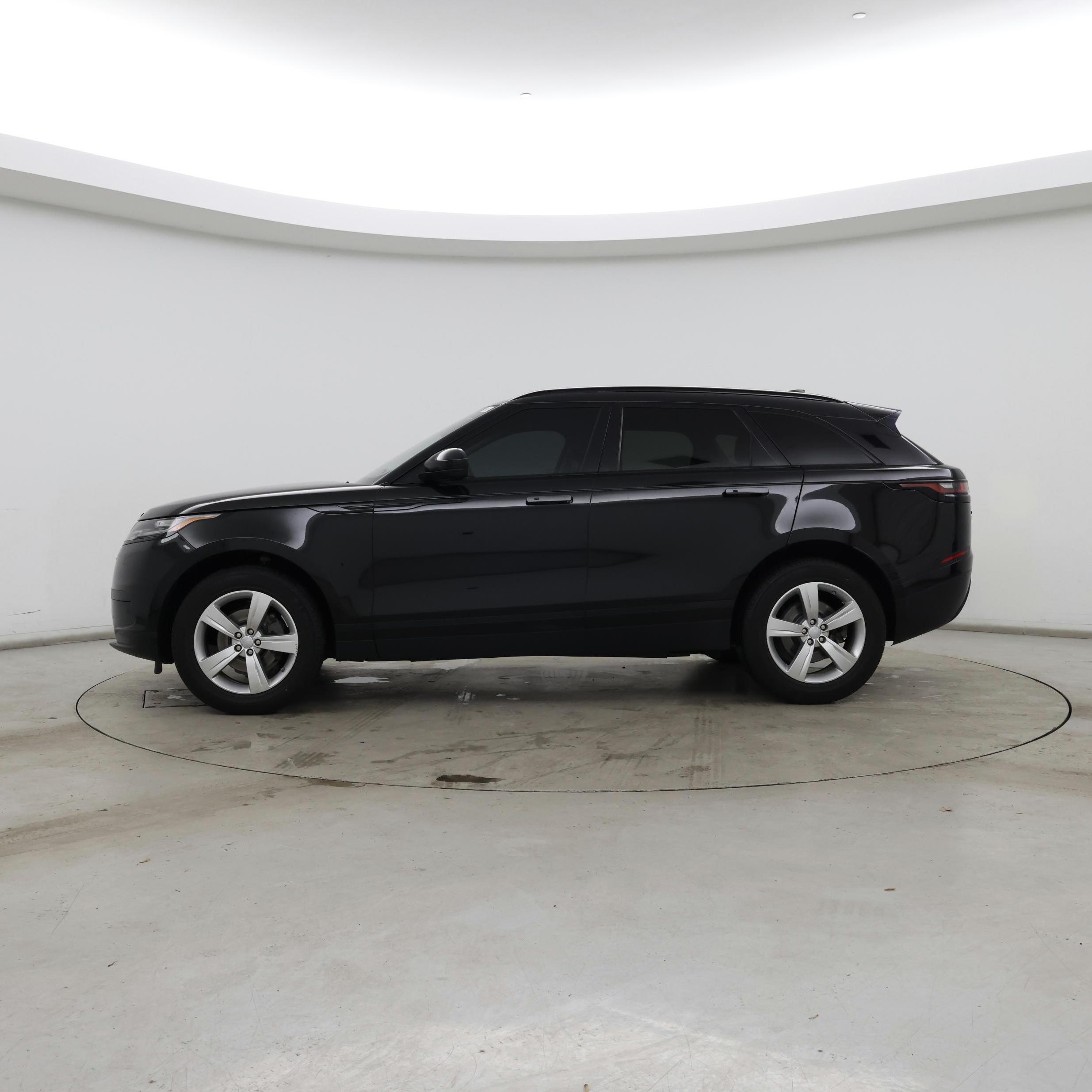 Thumbnail: 2019 Land Rover Range Rover Velar - 3