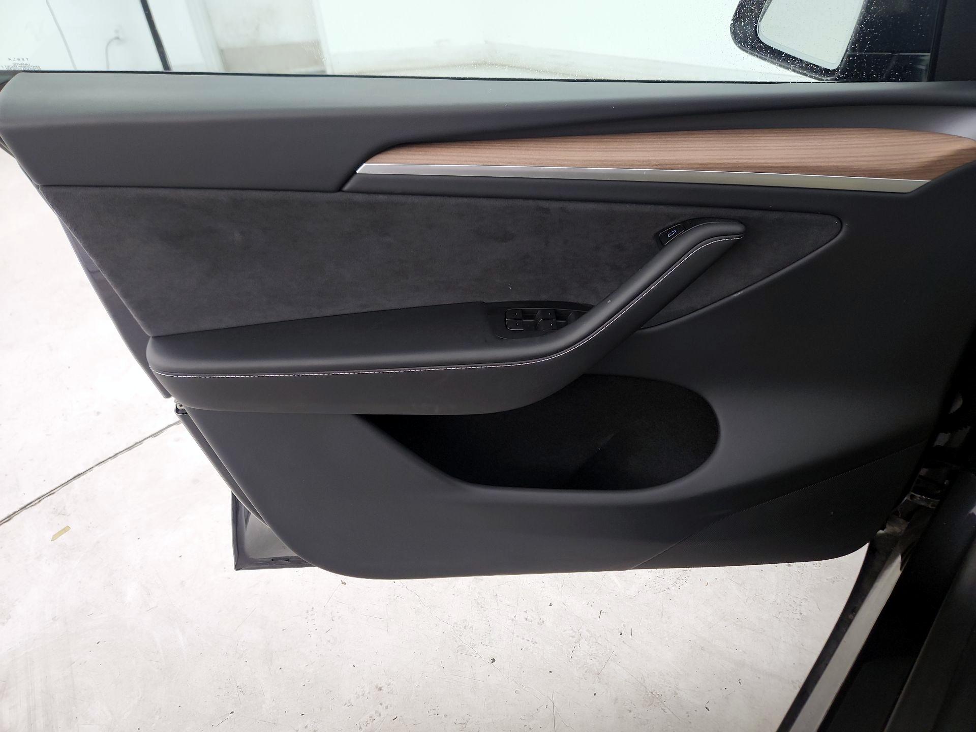 Thumbnail: 2024 Tesla Model Y - 12