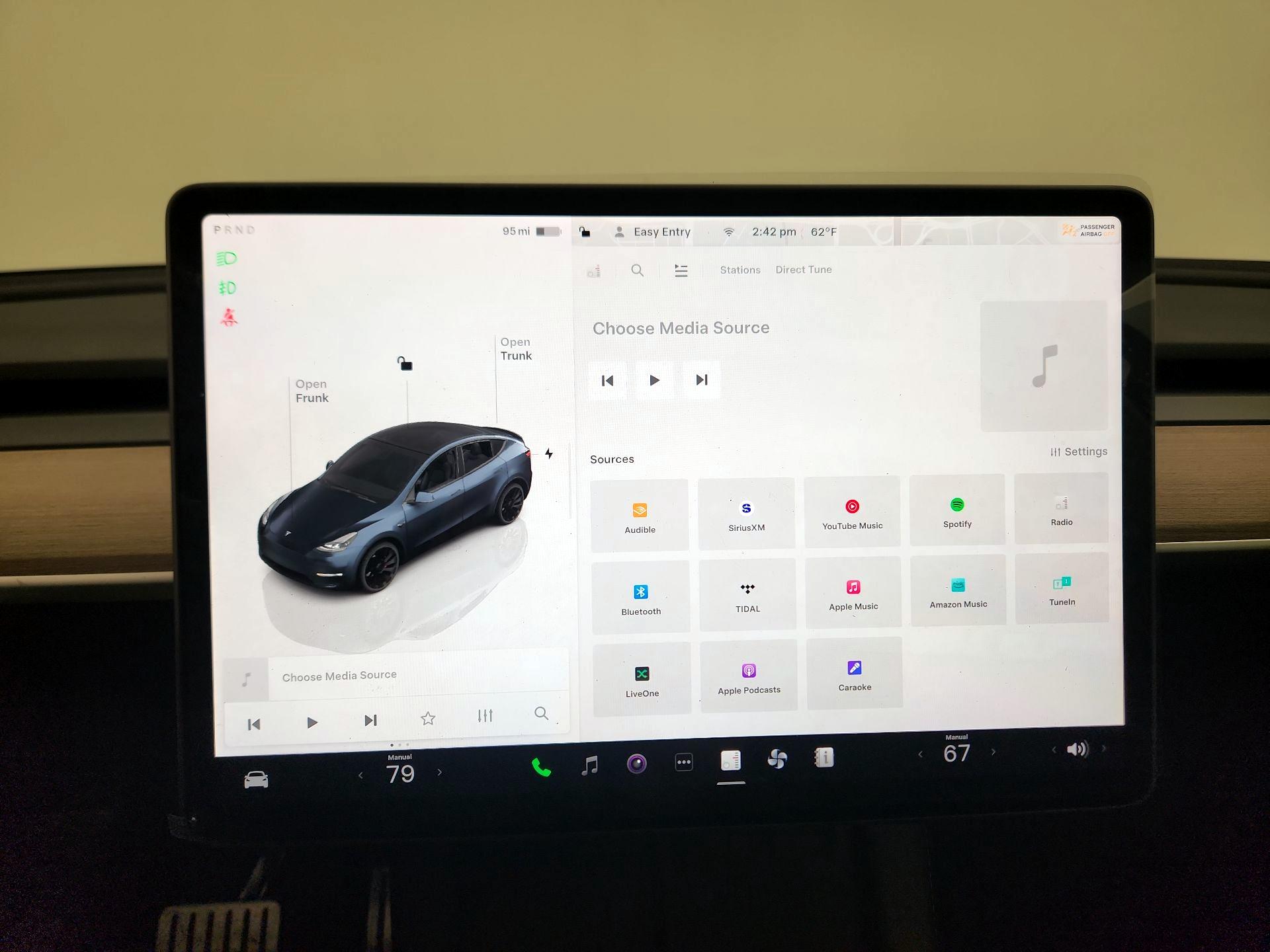 Thumbnail: 2024 Tesla Model Y - 15