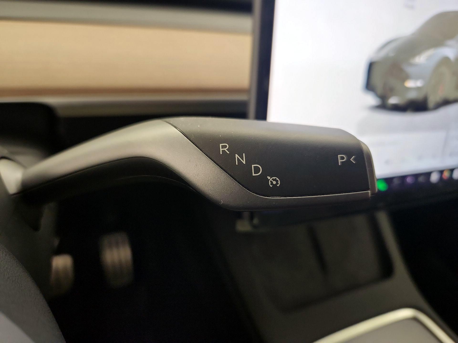 Thumbnail: 2024 Tesla Model Y - 17