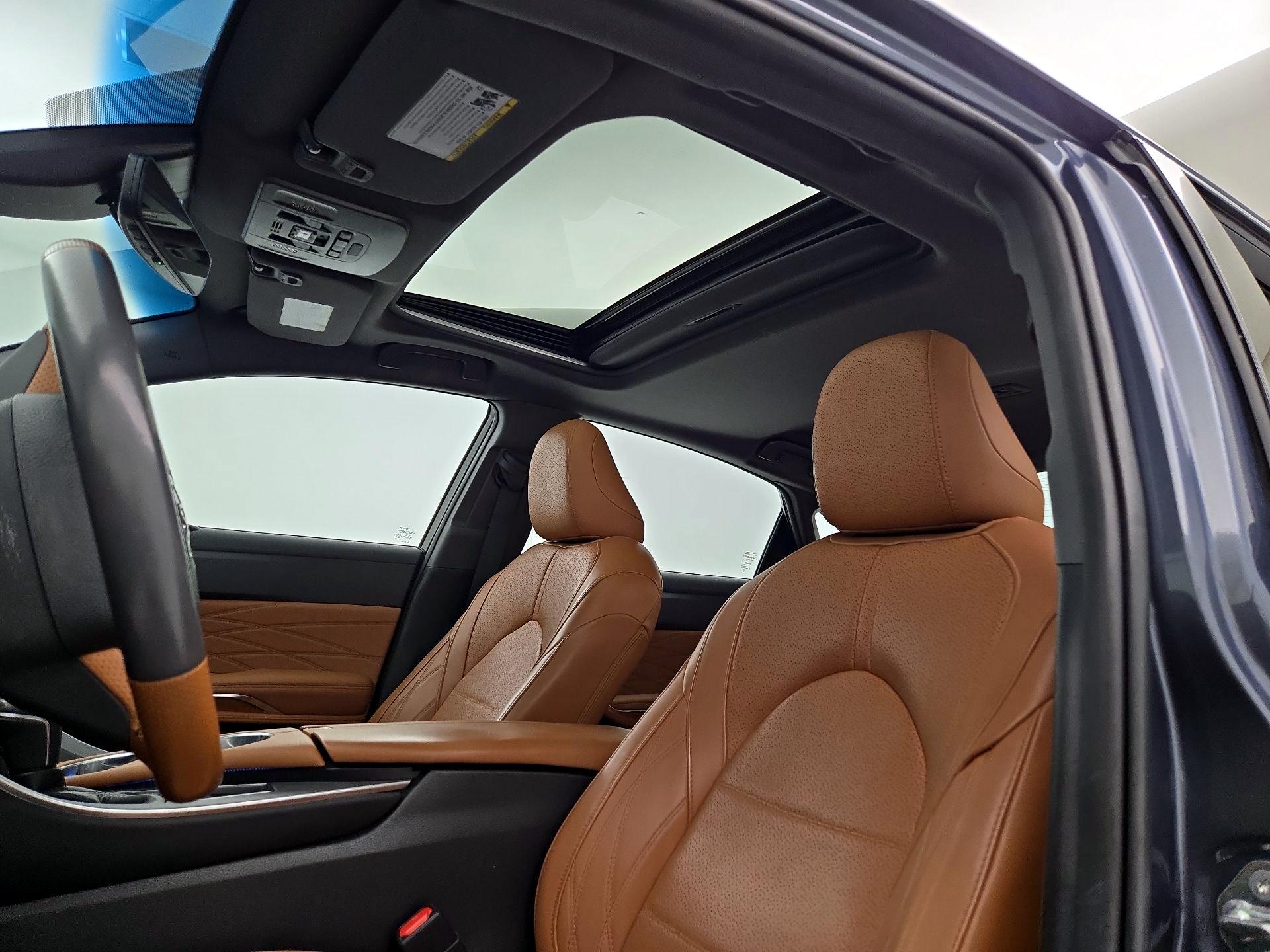 Thumbnail: 2019 Toyota Avalon - 20