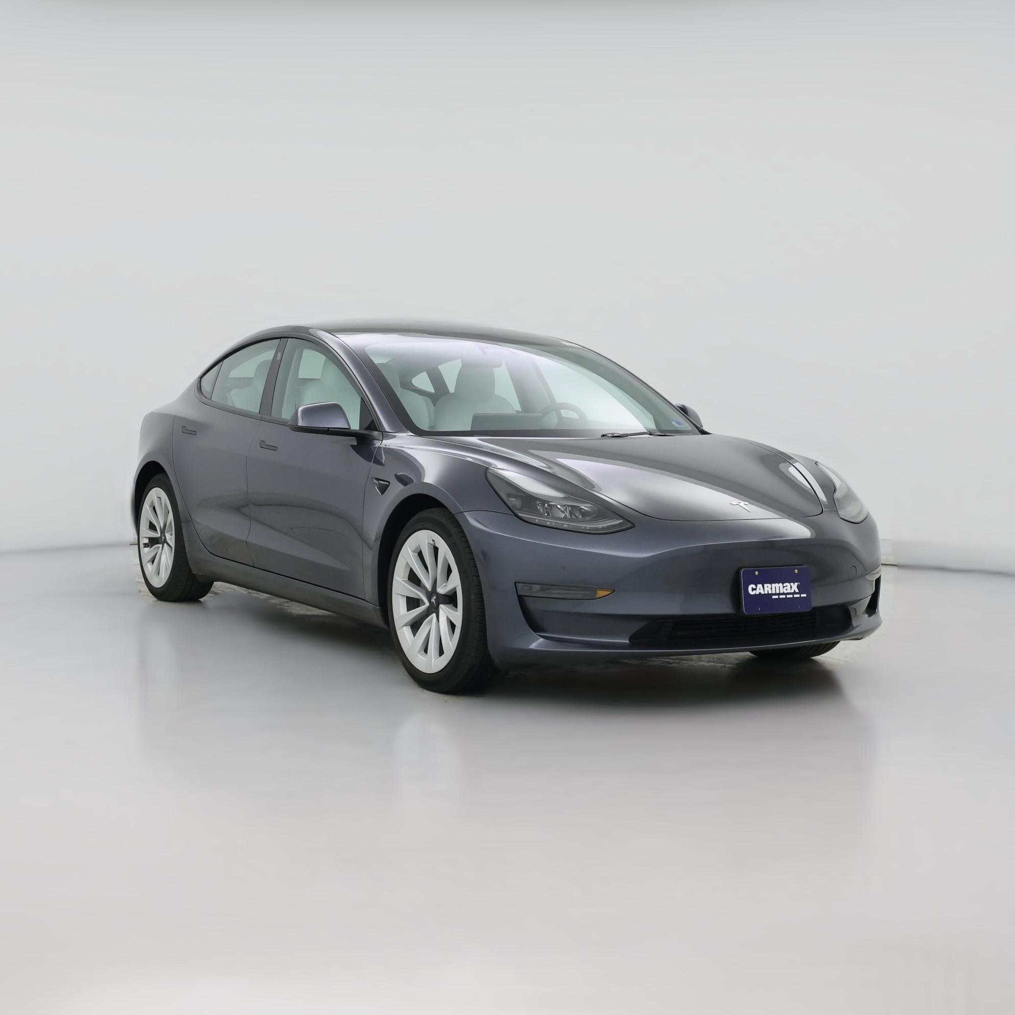 Thumbnail: 2023 Tesla Model 3 - 1