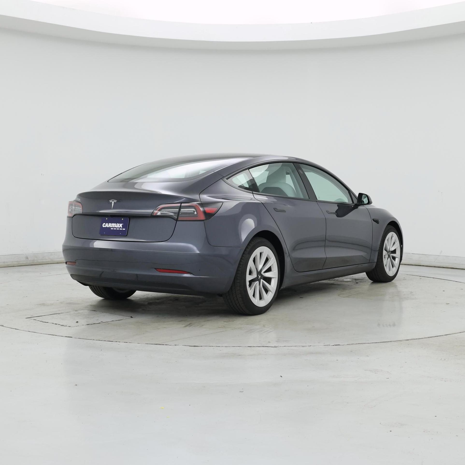 Thumbnail: 2023 Tesla Model 3 - 8