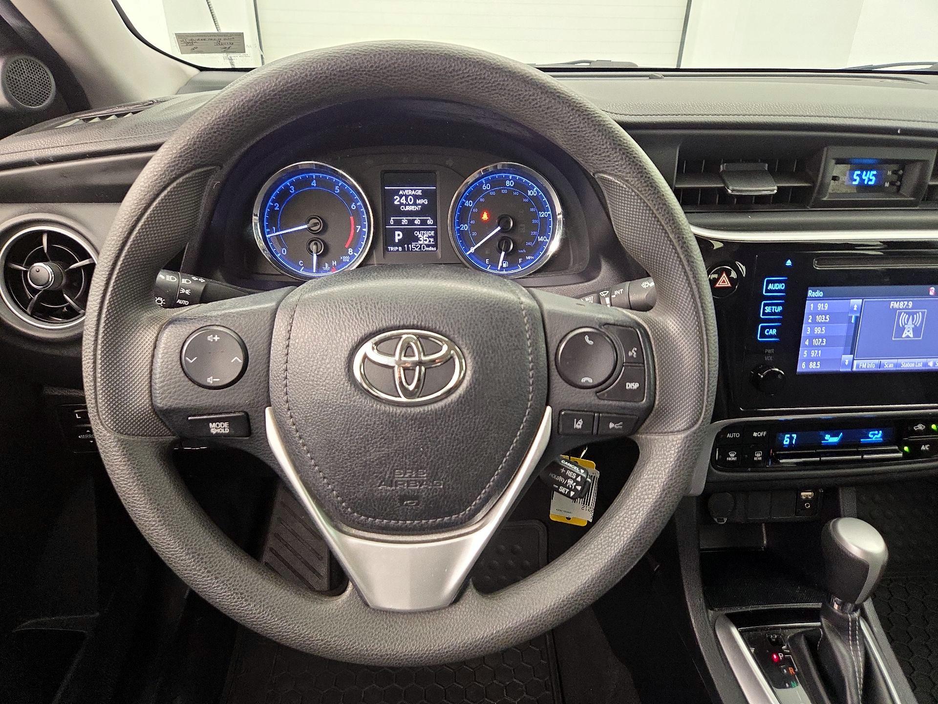 Thumbnail: 2019 Toyota Corolla - 10