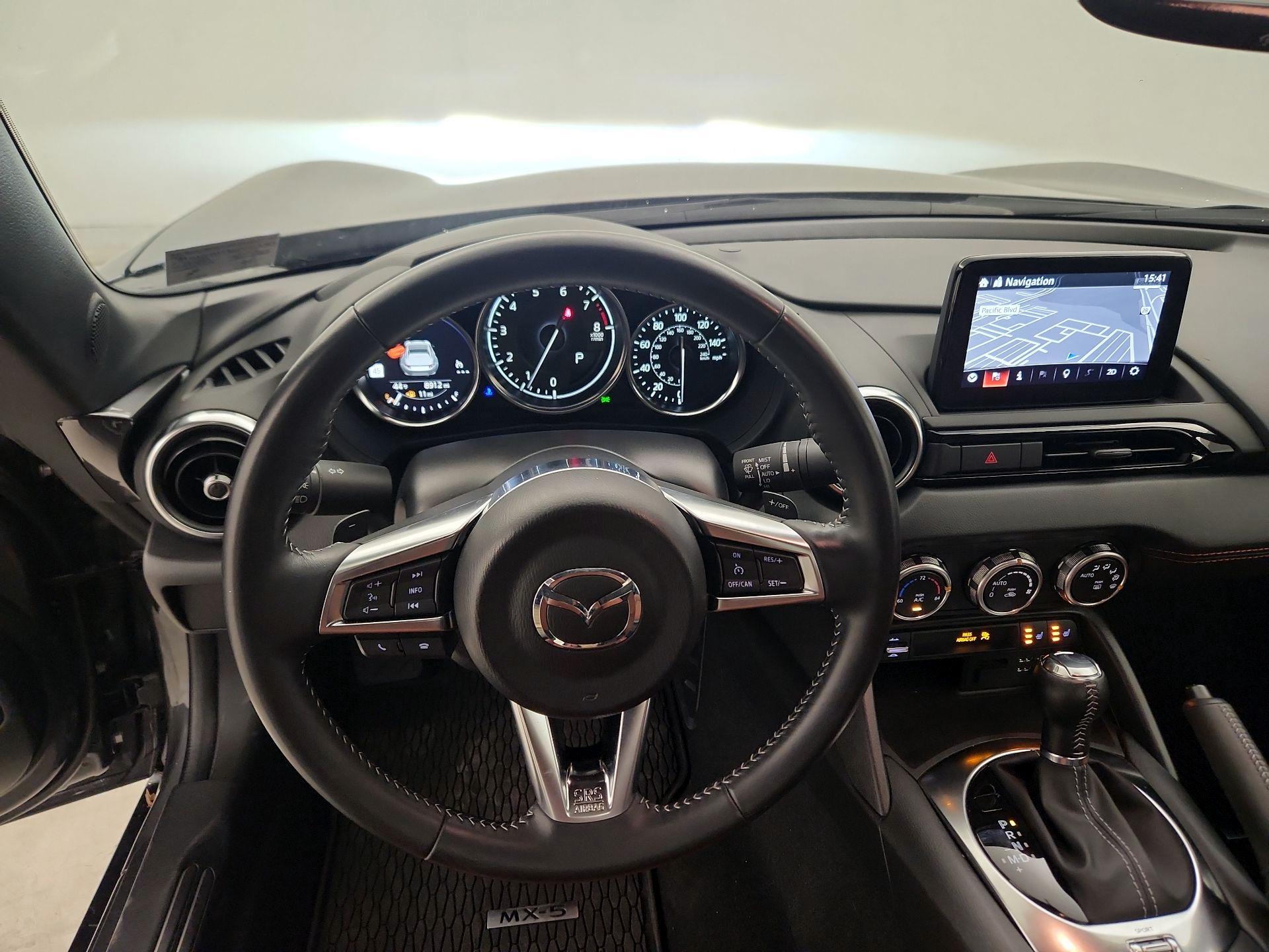 Thumbnail: 2023 Mazda MX-5 Miata - 10