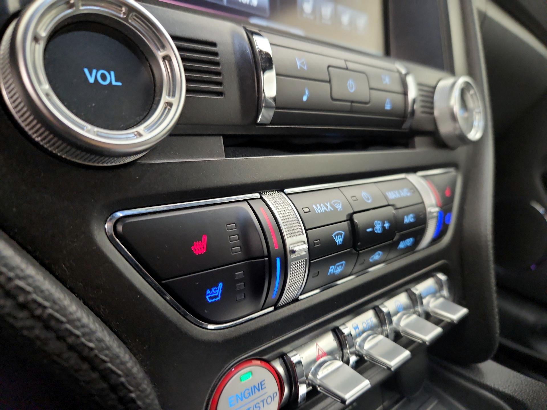 Thumbnail: 2015 Ford Mustang - 16