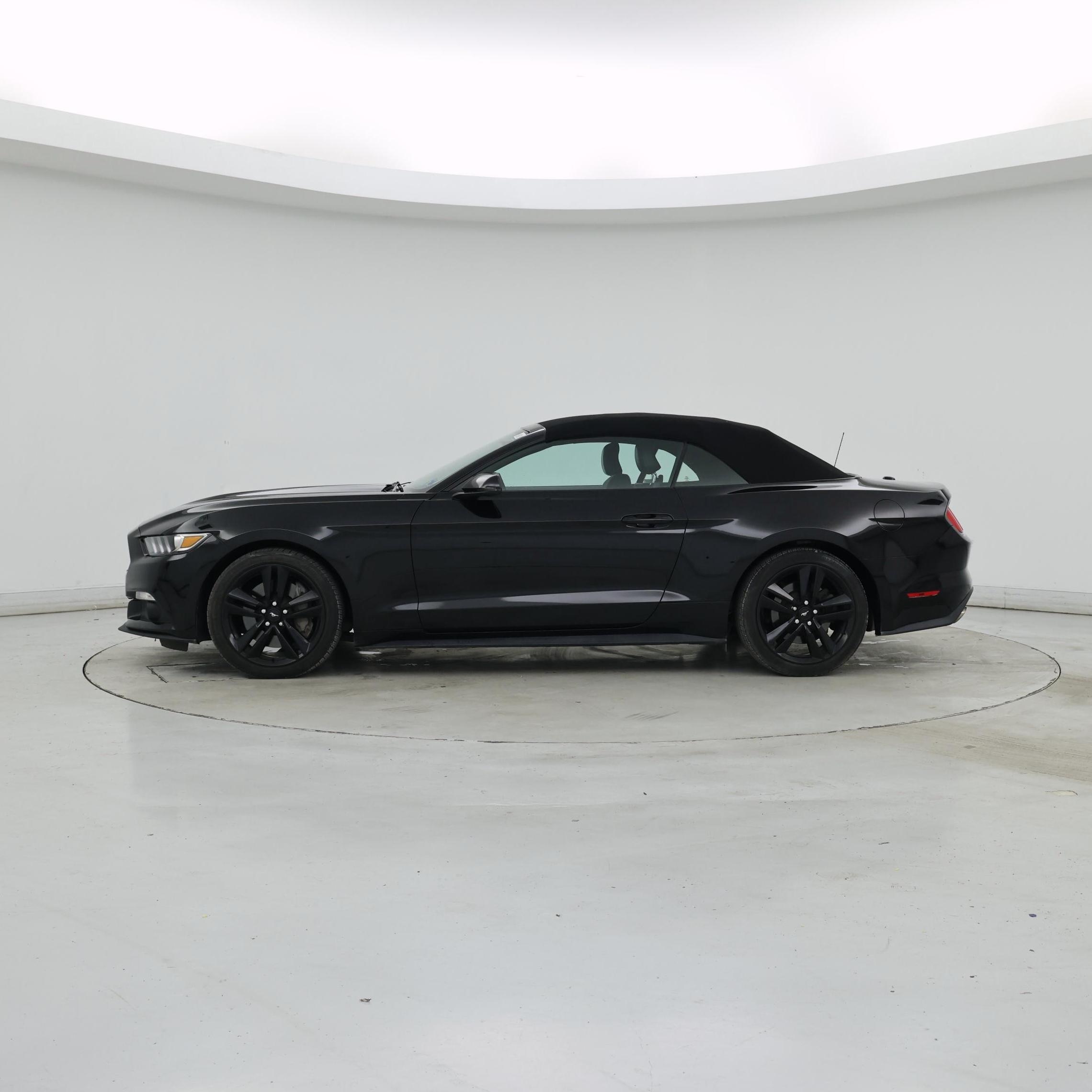 Thumbnail: 2015 Ford Mustang - 3