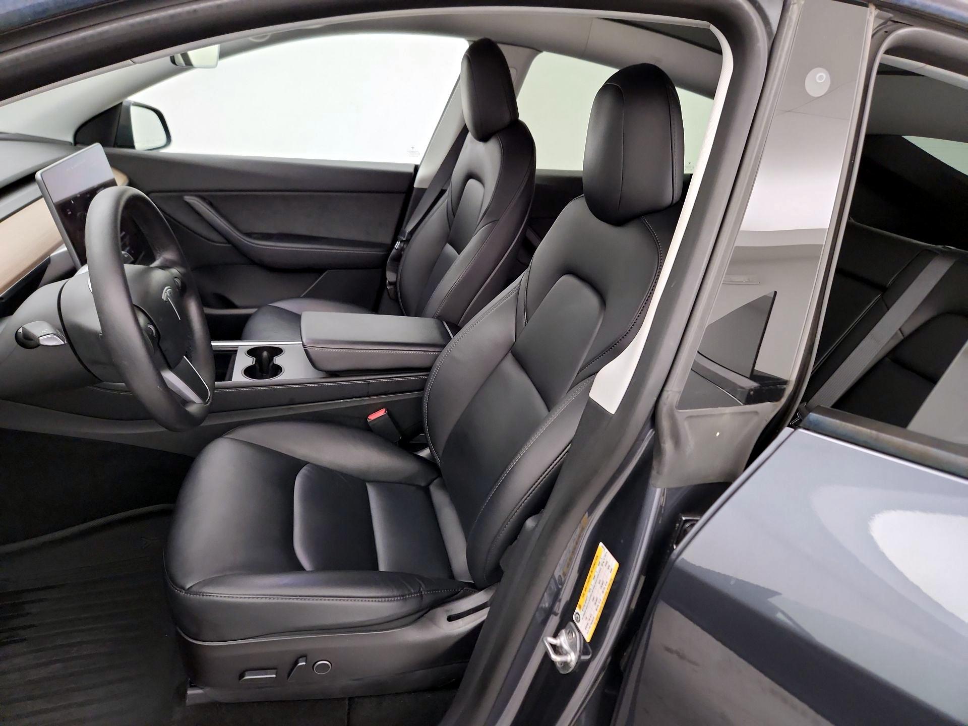 Thumbnail: 2022 Tesla Model Y - 10