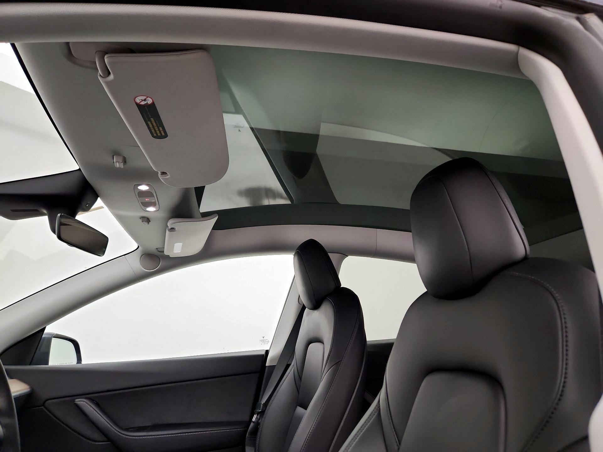 Thumbnail: 2022 Tesla Model Y - 20